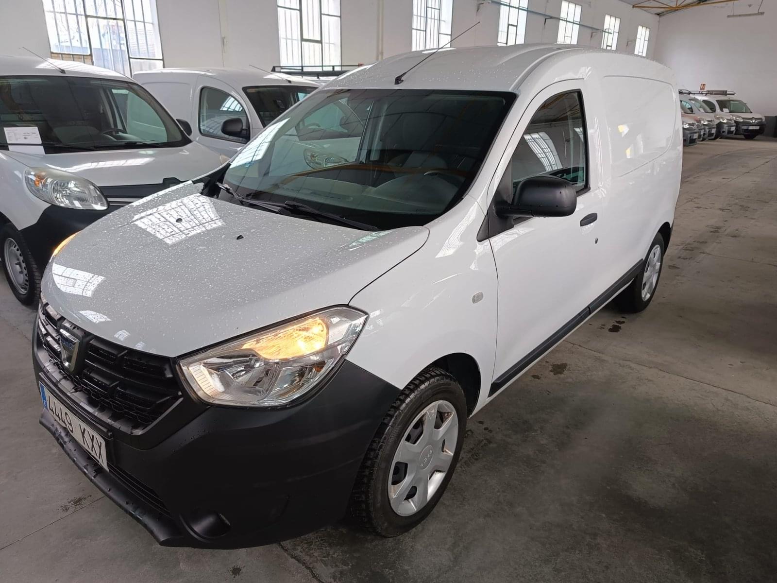 DACIA DOKKER GLP VAN ESSENTIAL 1.6 75KW (100CV) 4 