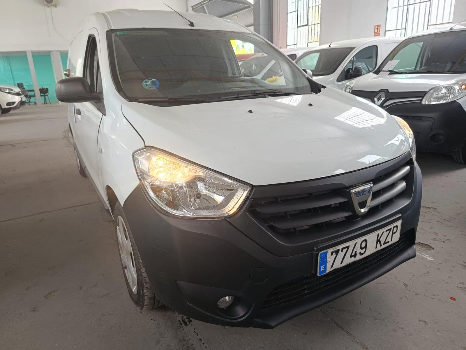 DACIA DOKKER GLP VAN ESSENTIAL 1.6 75KW (100CV) 3 