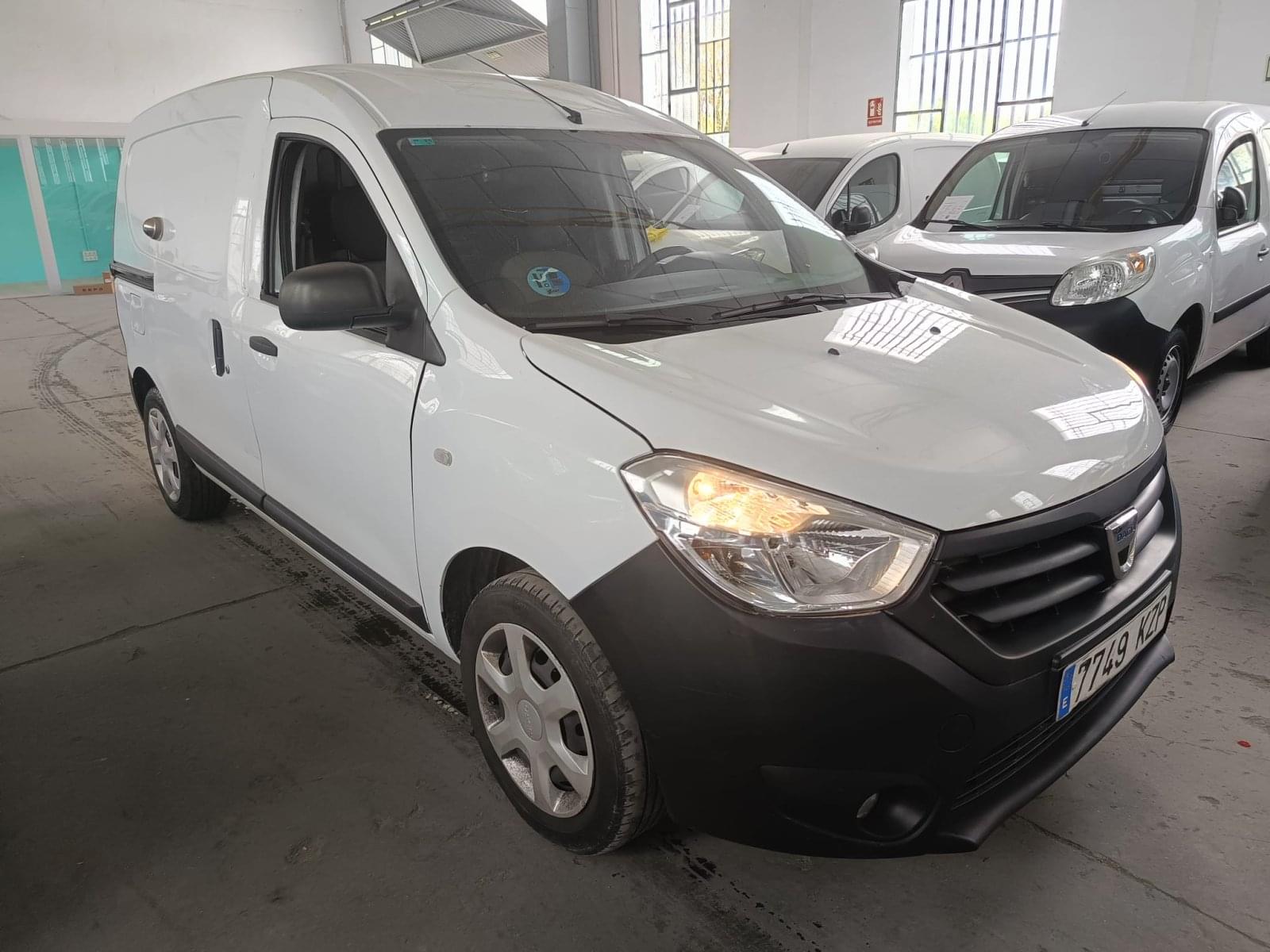 DACIA DOKKER GLP VAN ESSENTIAL 1.6 75KW (100CV) 1 