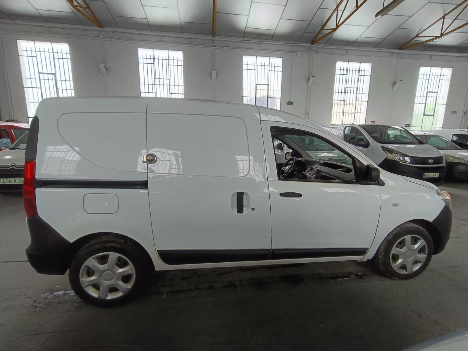 DACIA DOKKER GLP VAN ESSENTIAL 1.6 75KW (100CV) 6 