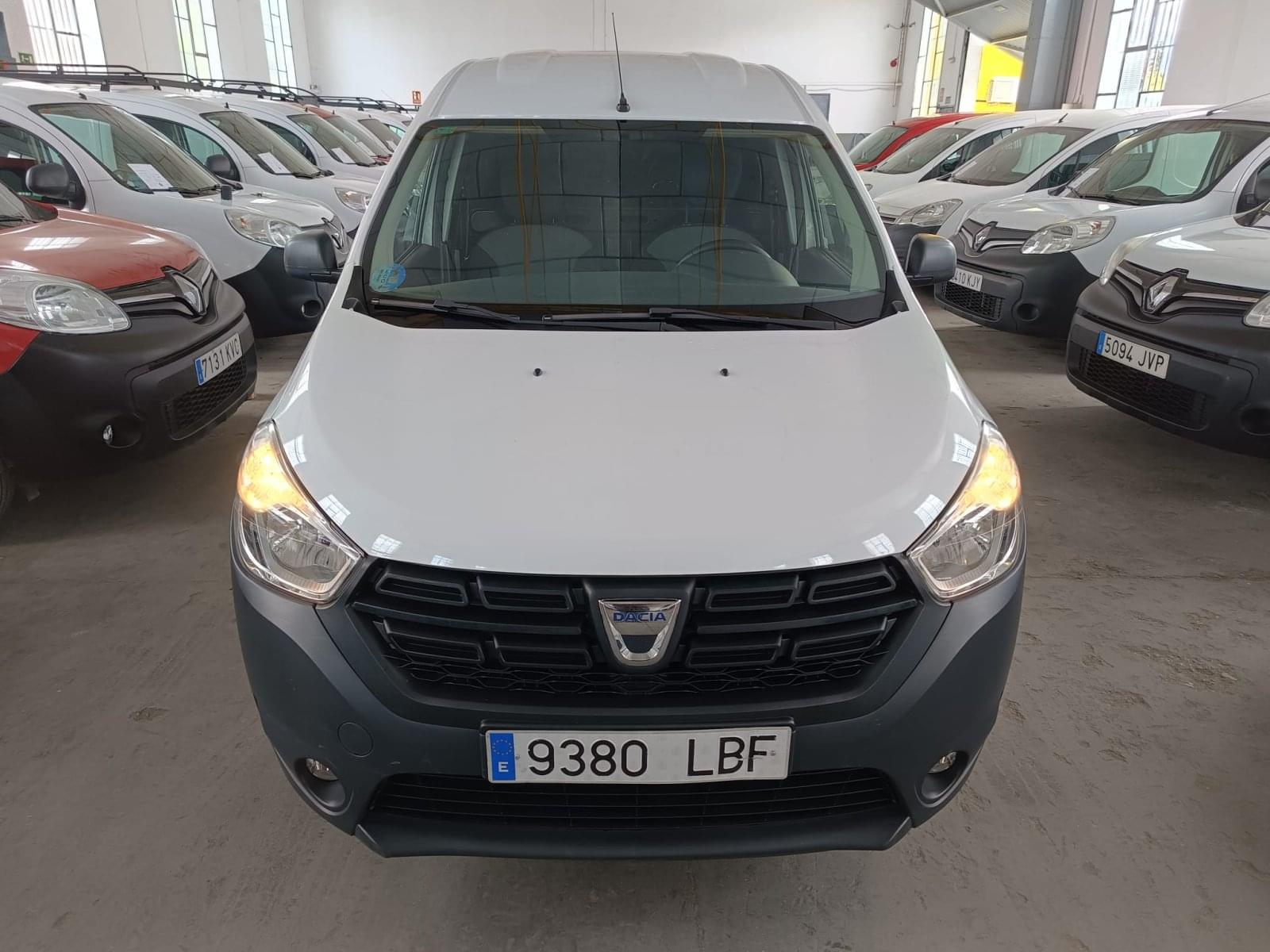 DACIA DOKKER GLP VAN ESSENTIAL 1.6 75KW (100CV) 2 