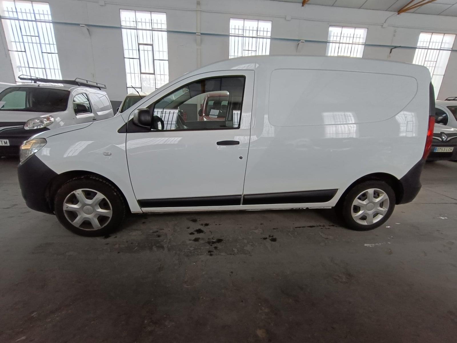 DACIA DOKKER GLP VAN ESSENTIAL 1.6 75KW (100CV) 8 