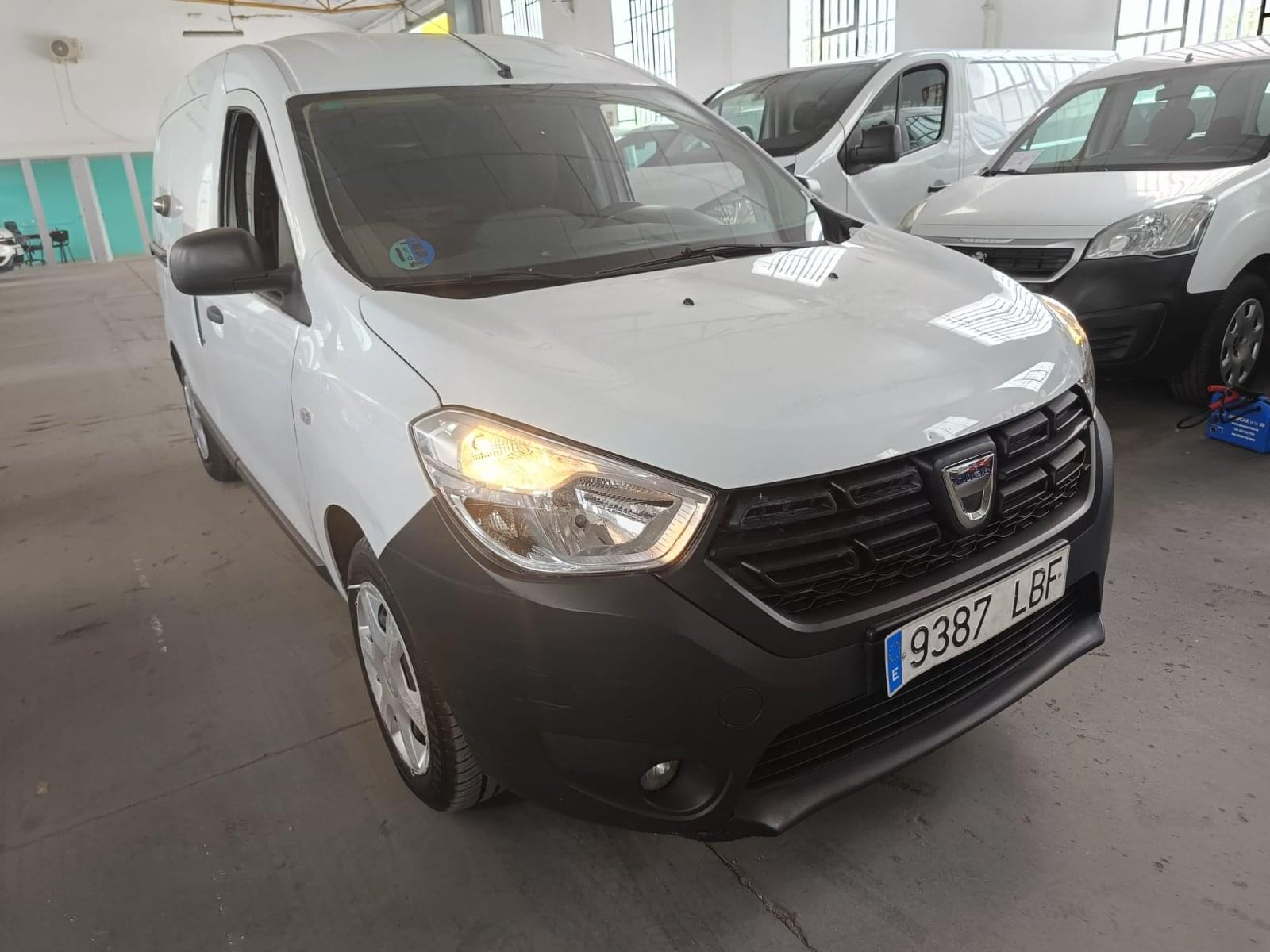 DACIA DOKKER GLP VAN ESSENTIAL 1.6 75KW (100CV) 1 