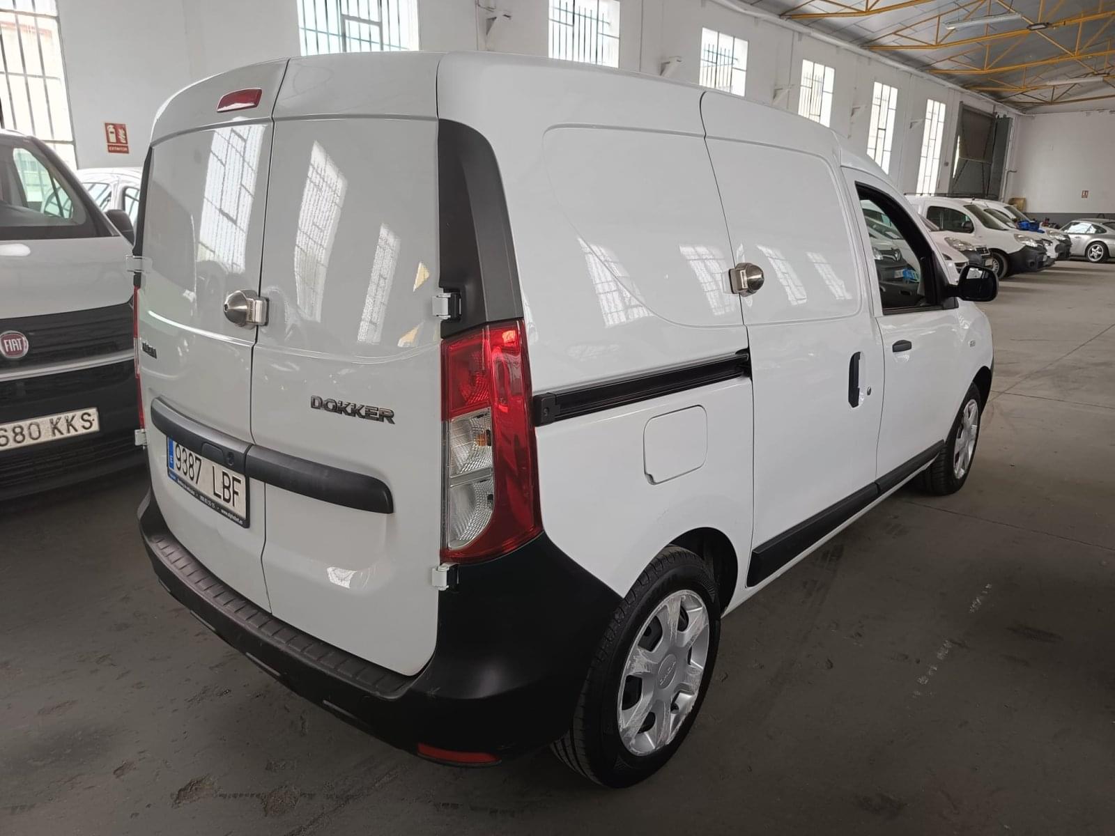 DACIA DOKKER GLP VAN ESSENTIAL 1.6 75KW (100CV) 5 