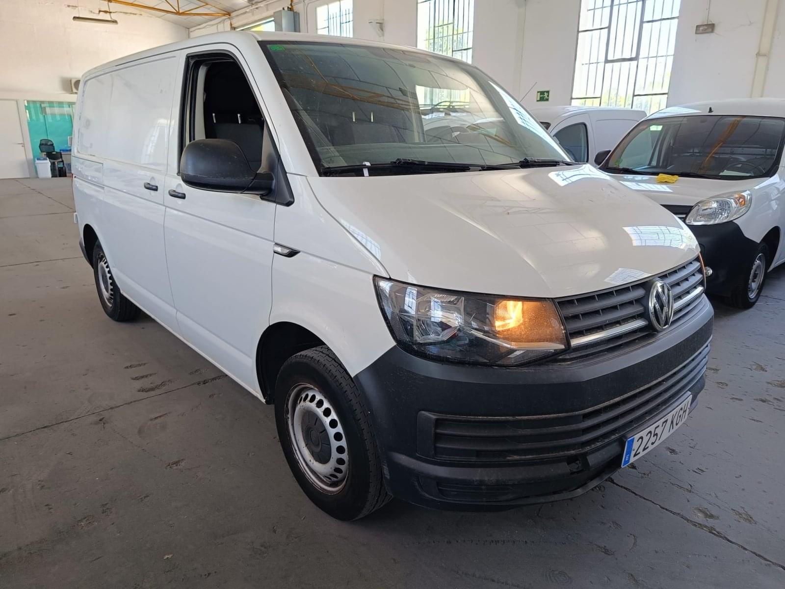 VOLKSWAGEN TRANSPORTER PRO 2.0 TDI 75 KW (102 CV) 4P 8 