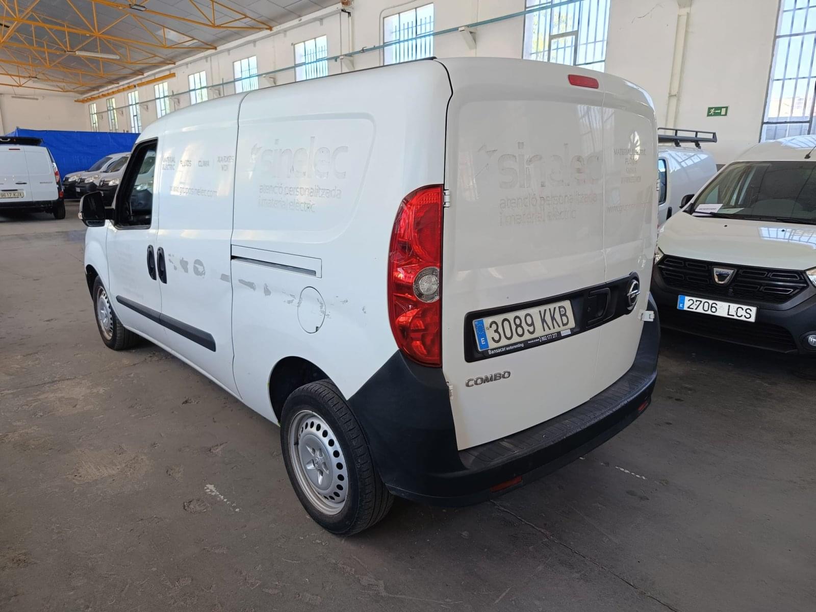 OPEL COMBO CARGO 1.3 CDTI 70KW(95CV) L2 H1 INCR(O) 4 
