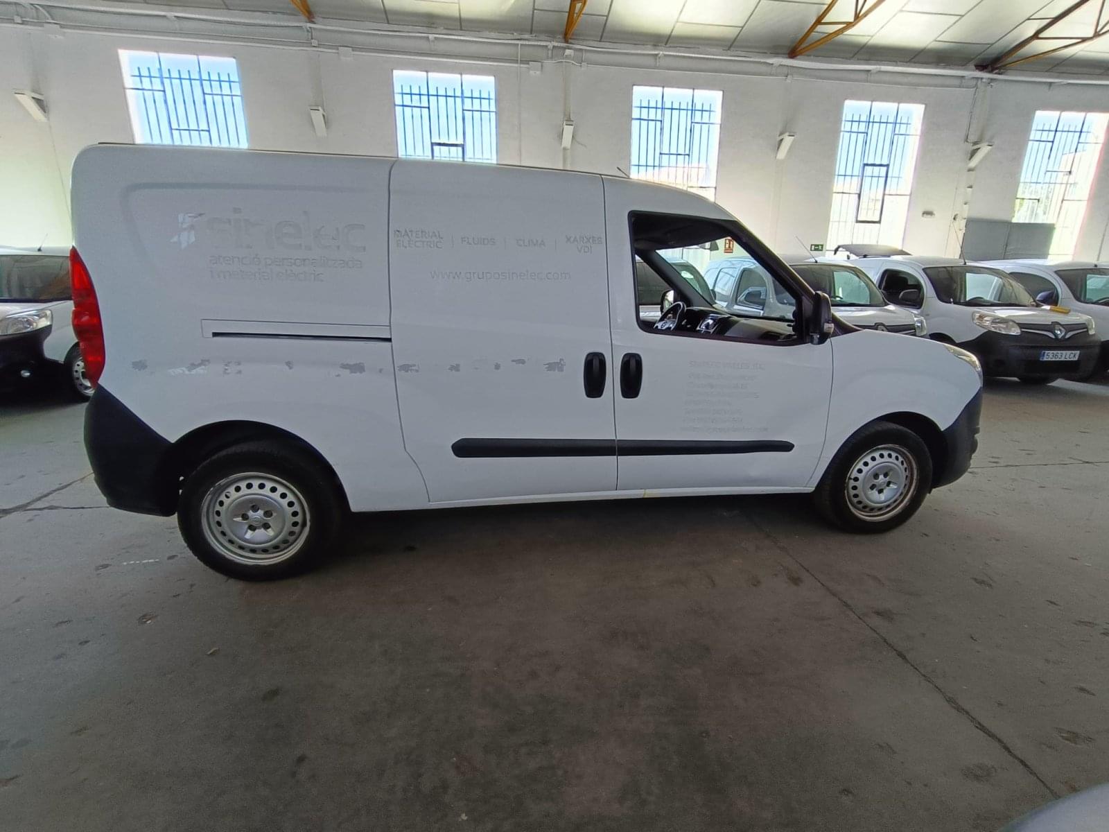 OPEL COMBO CARGO 1.3 CDTI 70KW(95CV) L2 H1 INCR(O) 8 