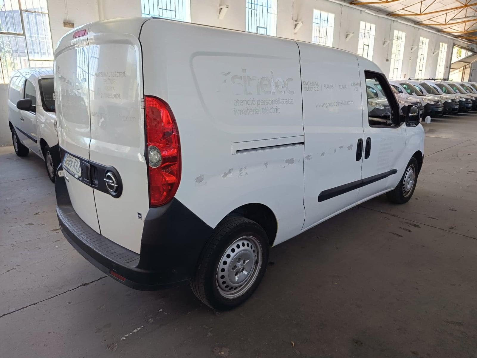 OPEL COMBO CARGO 1.3 CDTI 70KW(95CV) L2 H1 INCR(O) 9 
