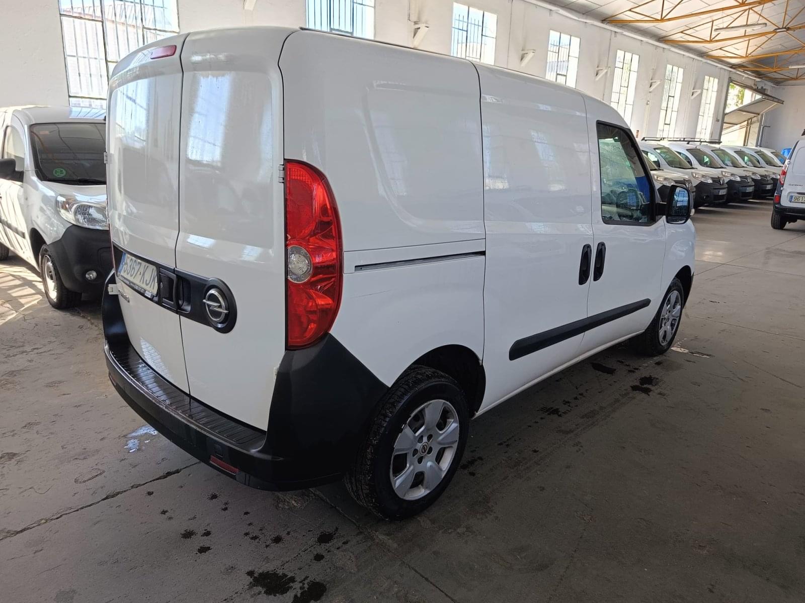 OPEL COMBO CARGO 1.3 CDTI 70KW (95CV) L1 H1 6 
