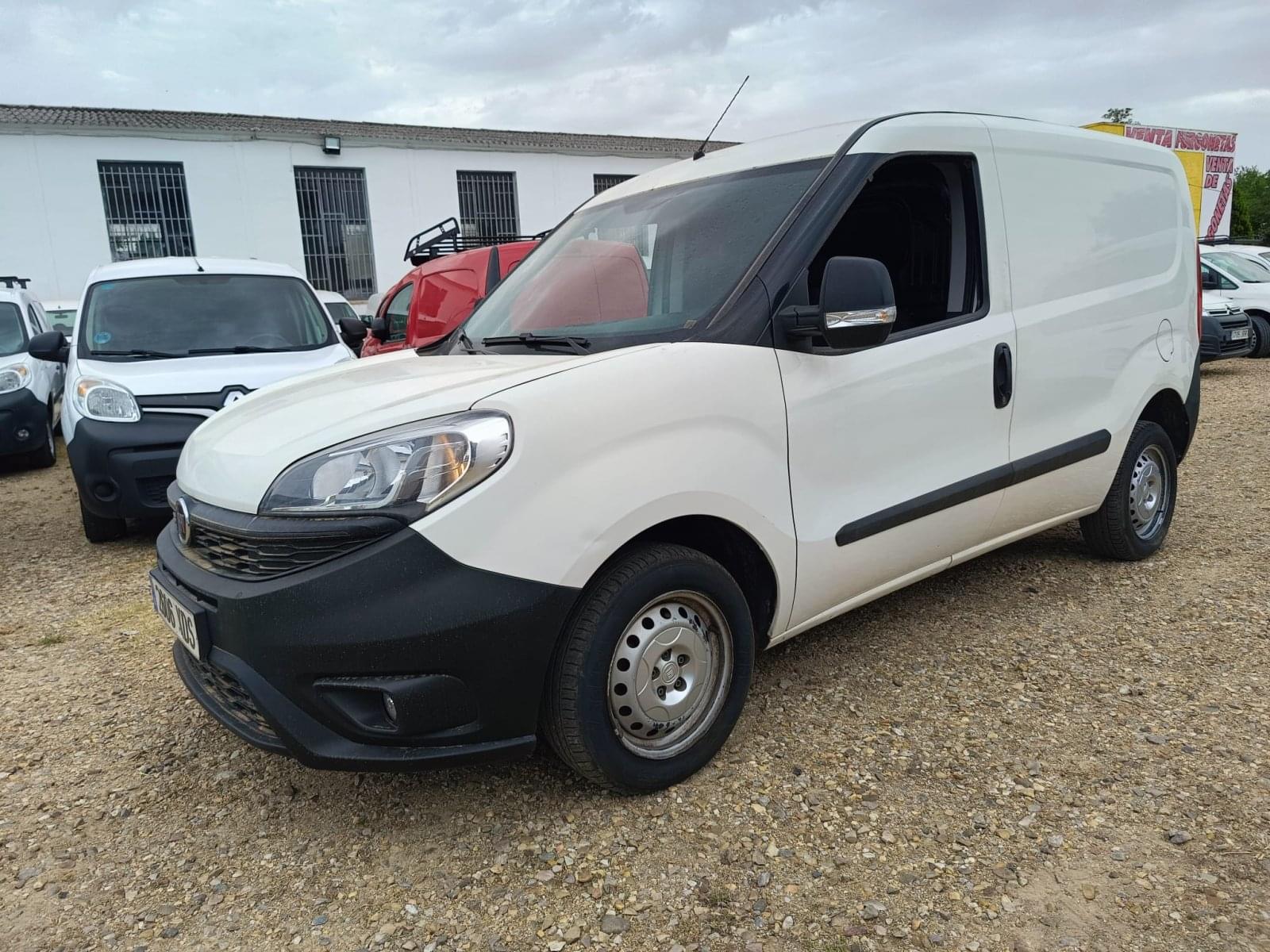 FIAT DOBLO CARGO CARGO BASE 1.3MULTIJET 59KW (80CV) 2 