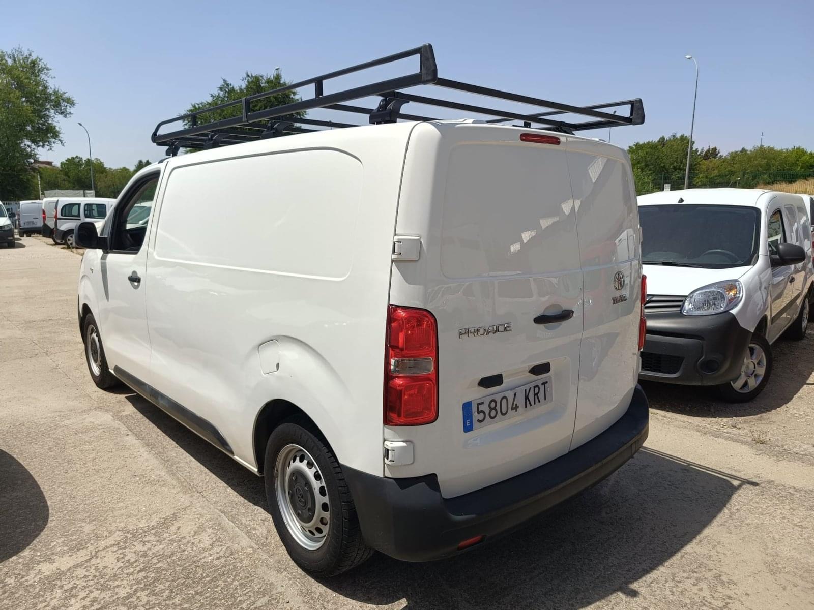TOYOTA PROACE 1.6D 70KW MWB BUSINESS (95CV) 4 