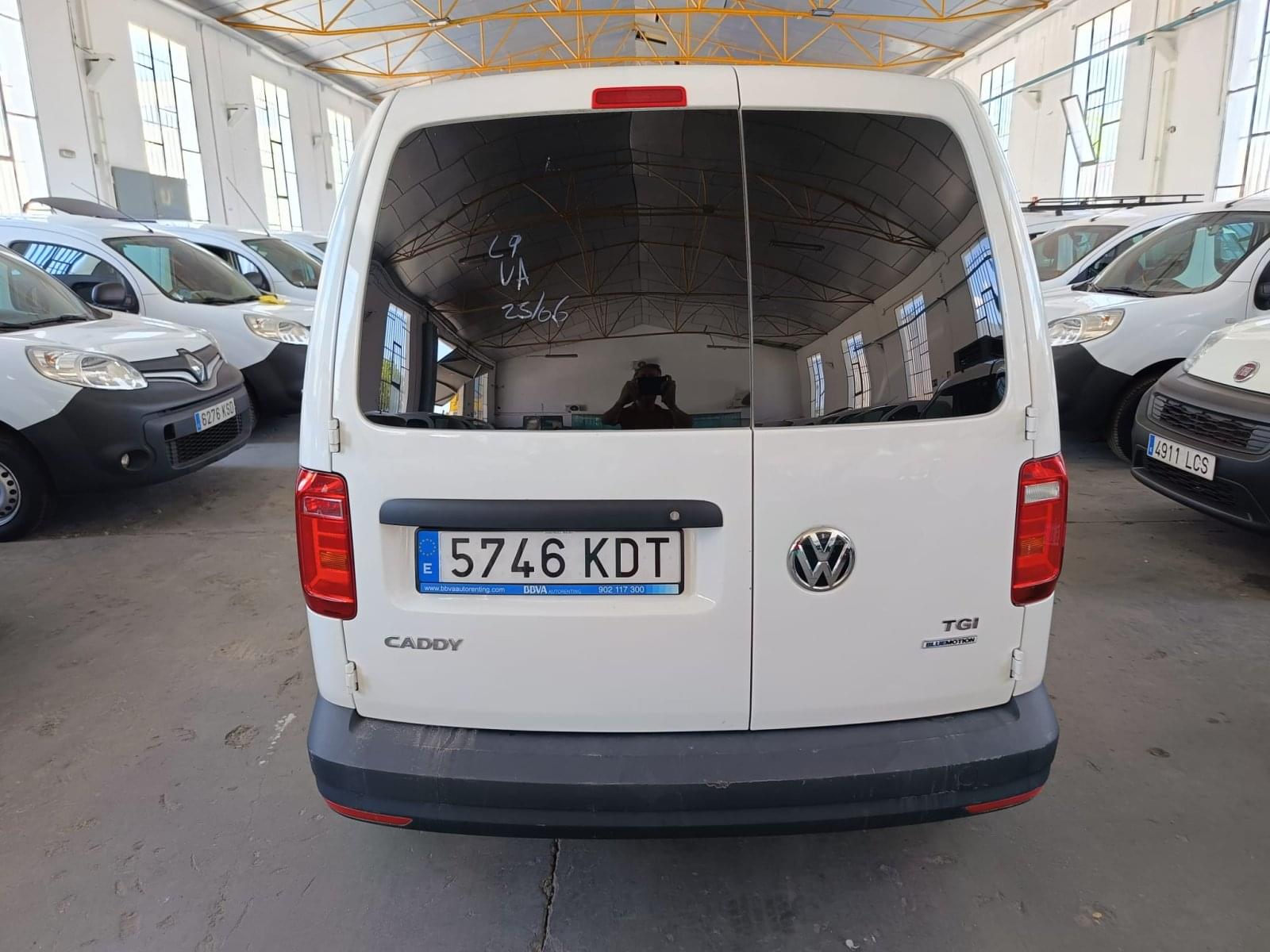 VOLKSWAGEN CADDY PROFESIONAL FURGóN 1.4 TGI BM 110CV 5 