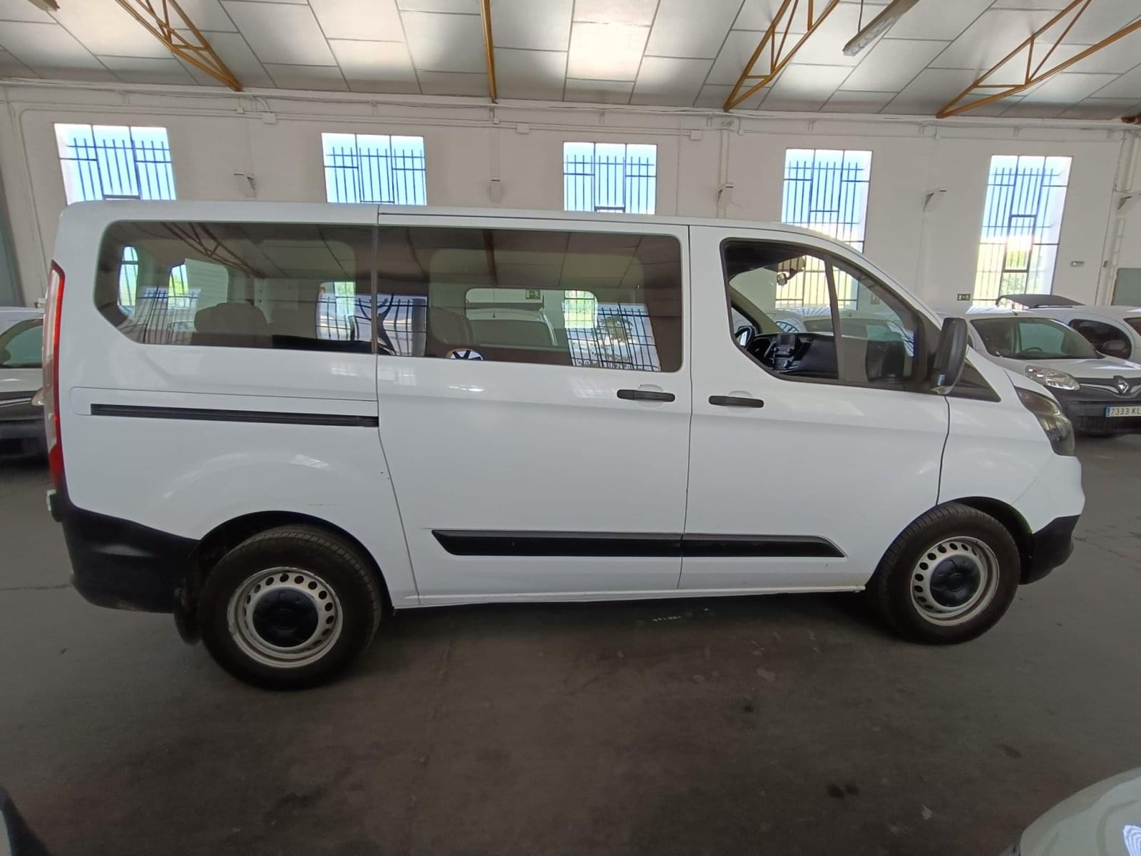 FORD TRANSIT CUSTOM 2.0 TDCI 77KW 320 AMBIENTE KOMBI SWB 8 