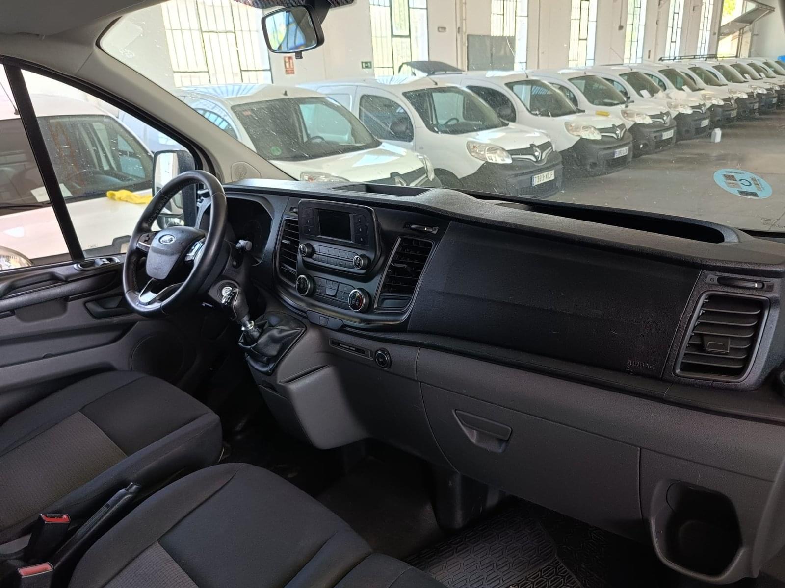 FORD TRANSIT CUSTOM 2.0 TDCI 77KW 320 AMBIENTE KOMBI SWB 12 