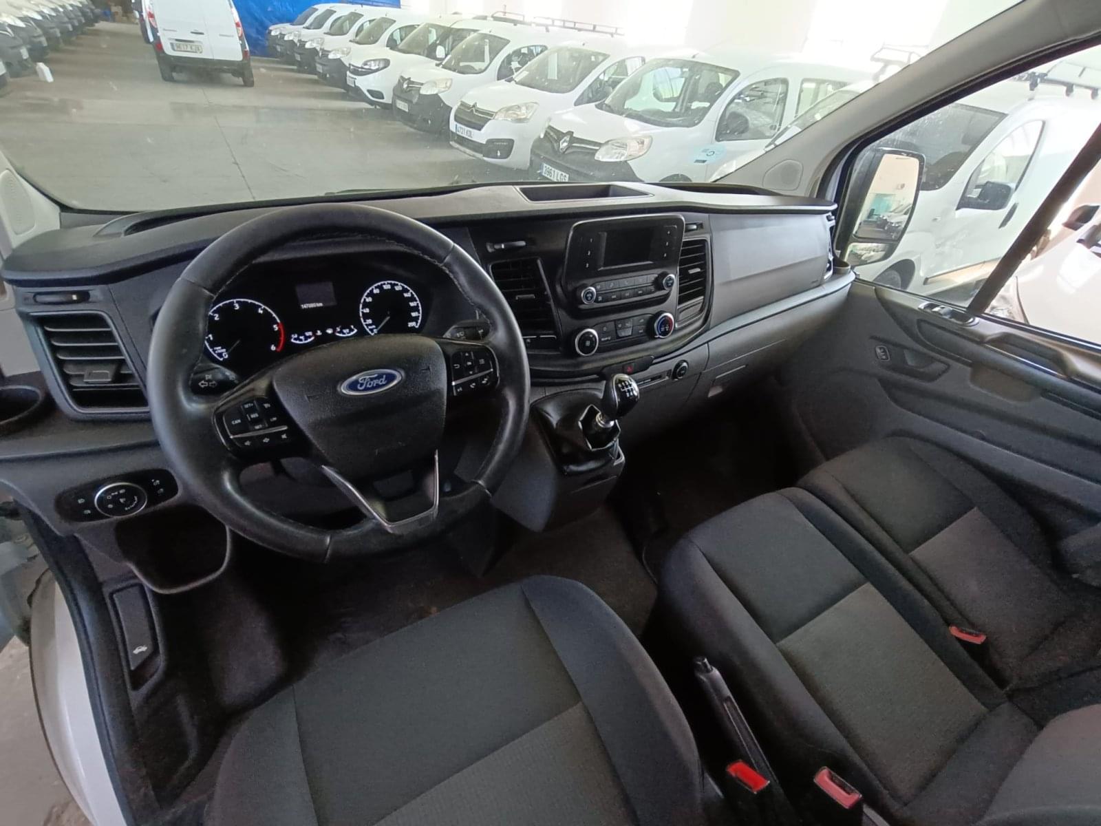 FORD TRANSIT CUSTOM 2.0 TDCI 77KW 320 AMBIENTE KOMBI SWB 15 