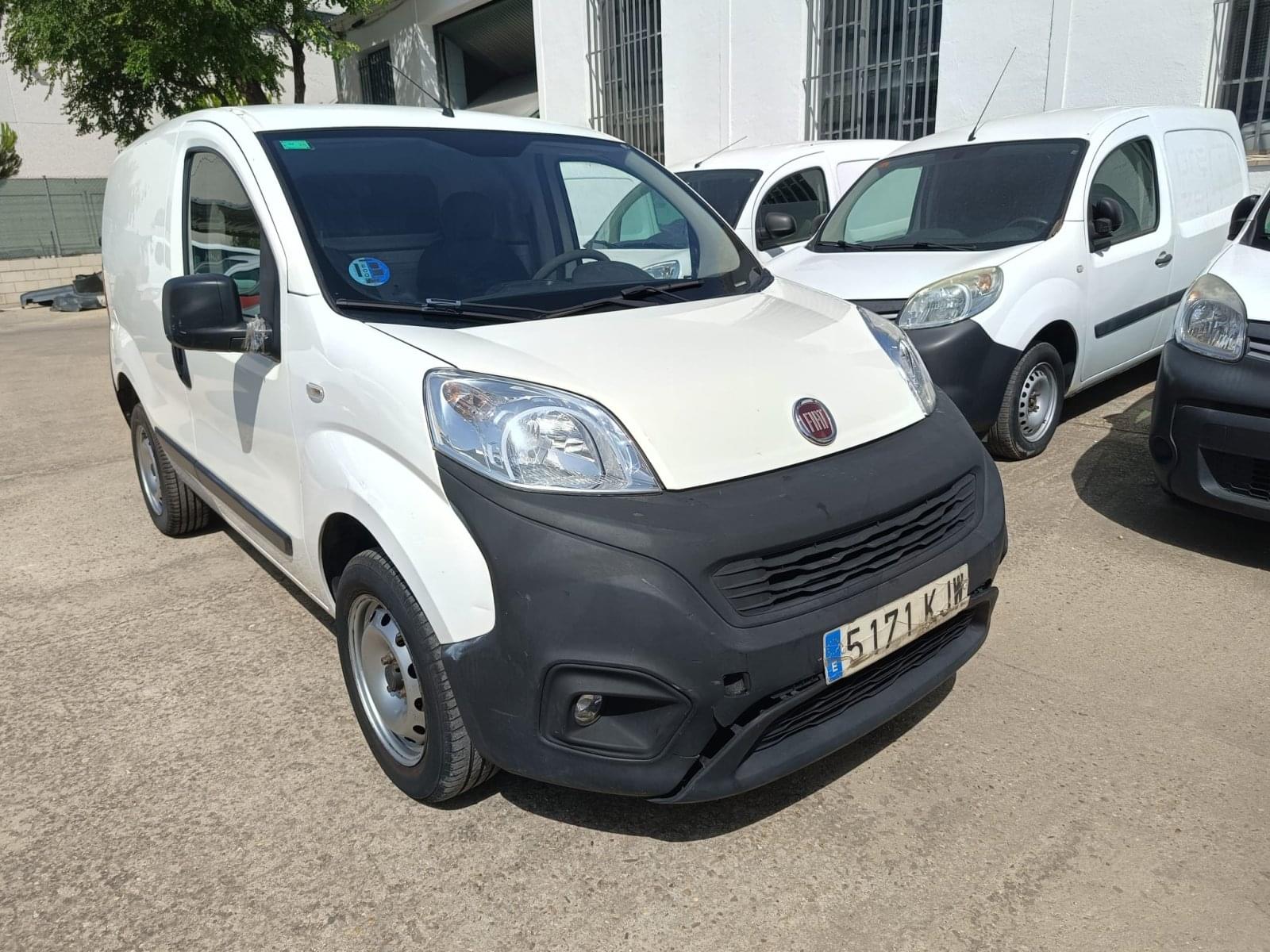 FIAT FIORINO CARGO BASE 1.4 NATURAL POWER 51KW (70CV) 1 