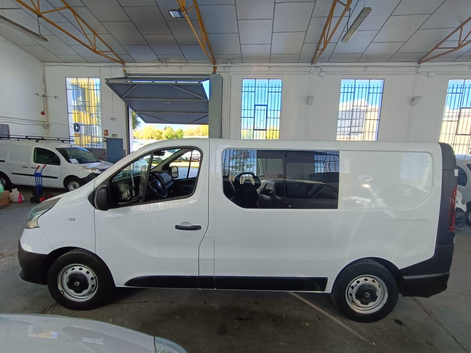 RENAULT TRAFIC COMBI MIXTO 5/6 N1 ENERGY DCI 125 TT E6 3 