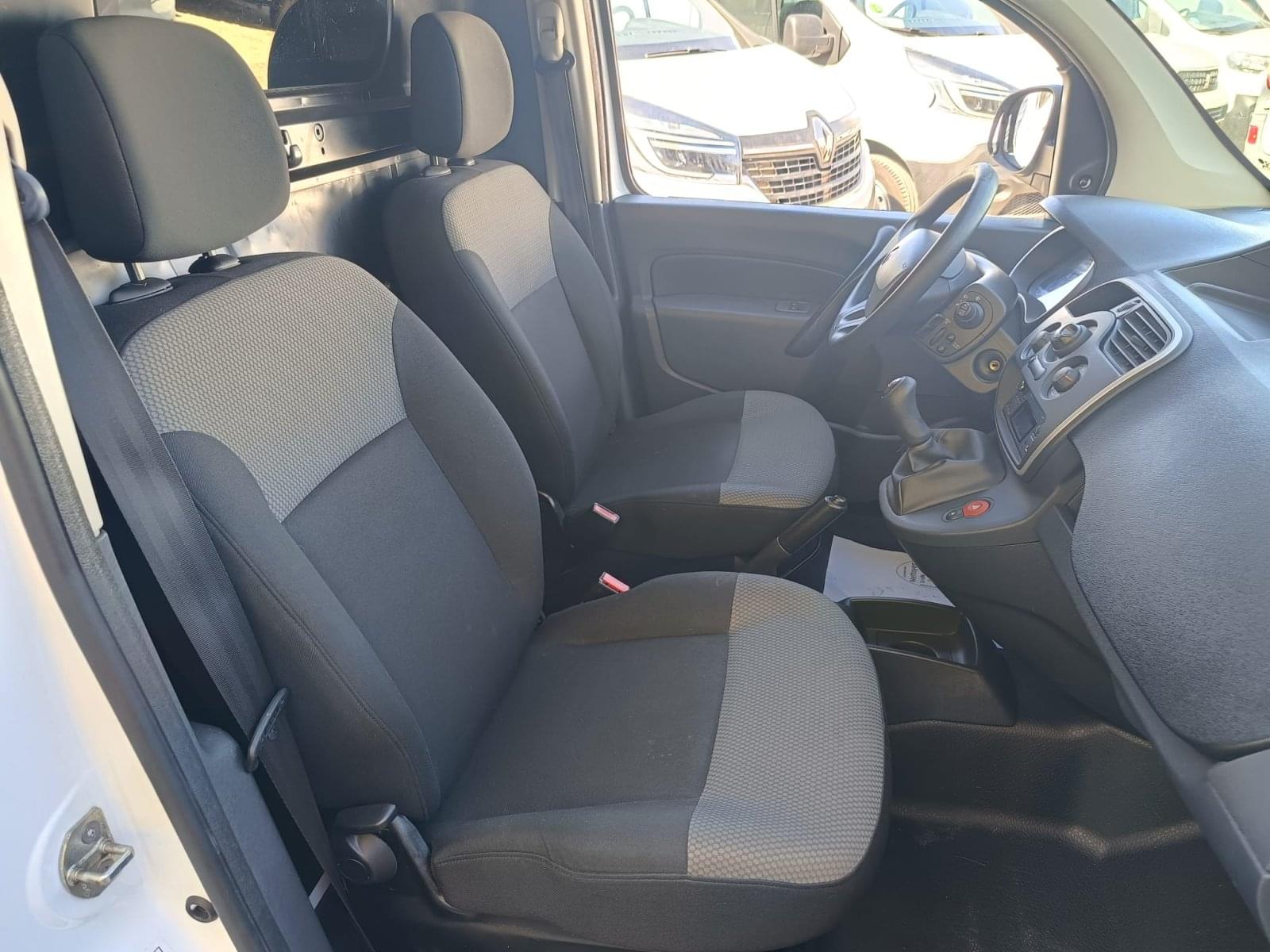 RENAULT KANGOO FURGON TALLER 1.5 DCI PROFESIONAL E6 13 