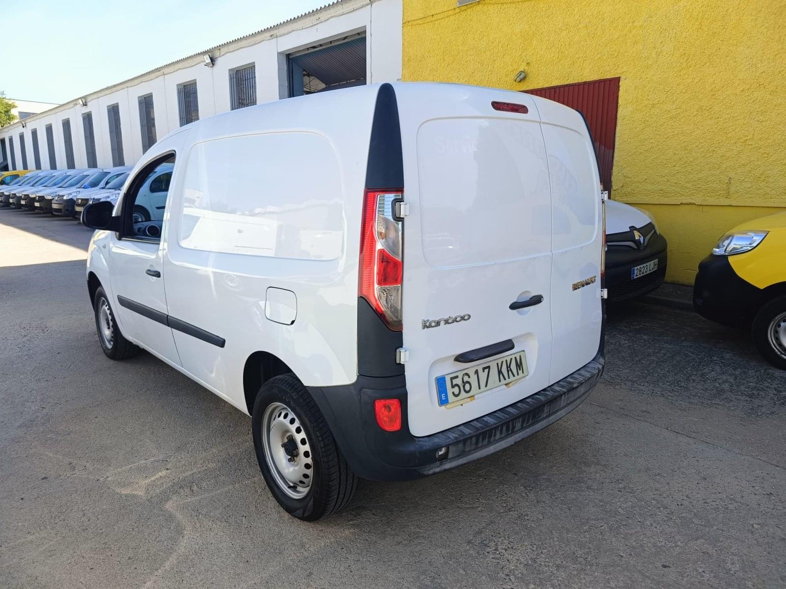 RENAULT KANGOO FURGON TALLER 1.5 DCI PROFESIONAL E6 4 
