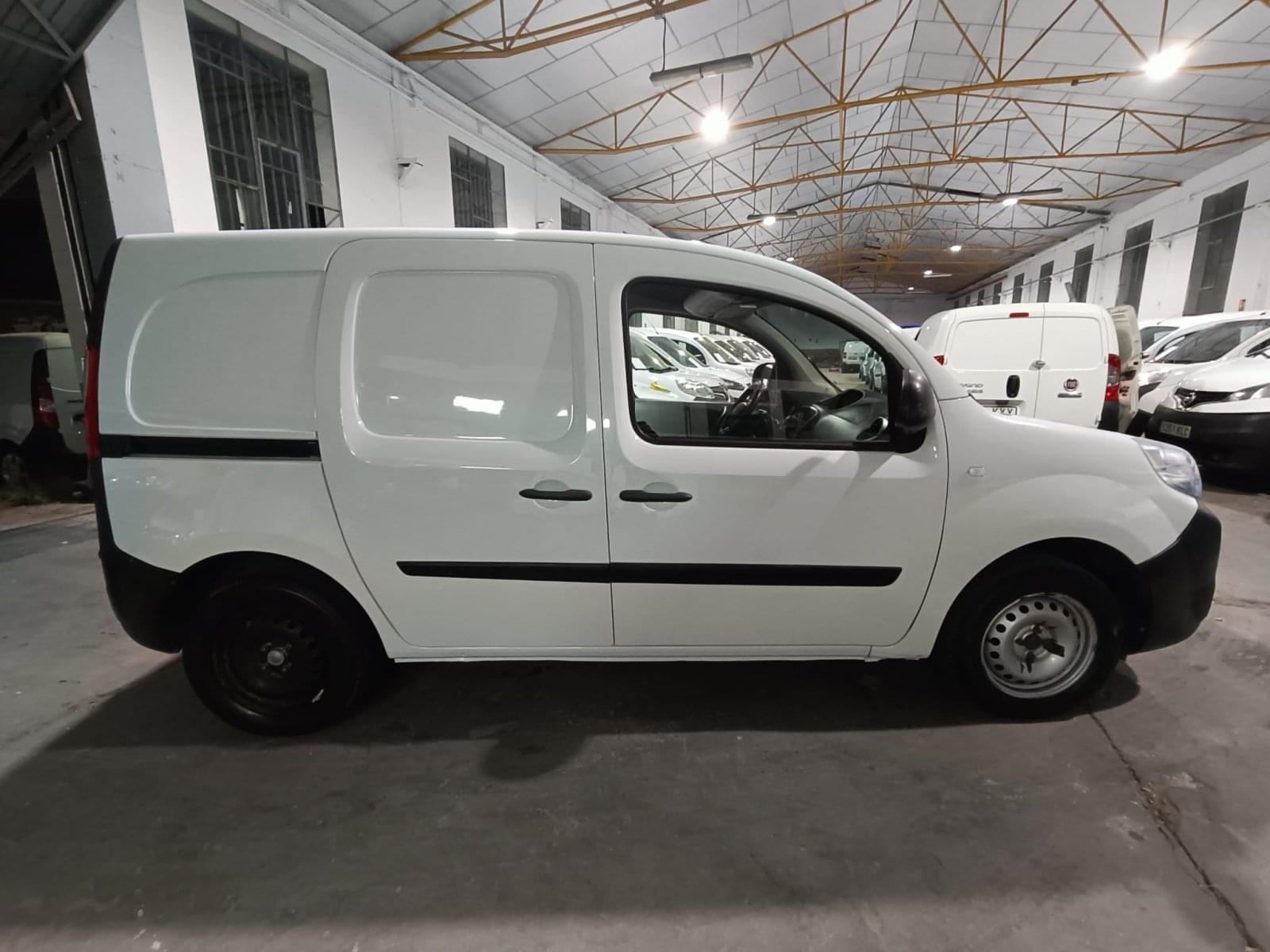 RENAULT KANGOO FURGON 1.5 DCI 55KW PROFESIONAL E6 7 