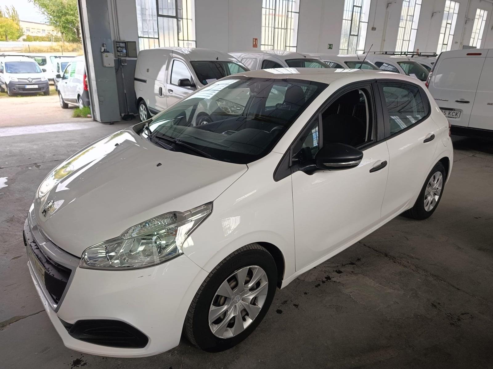 PEUGEOT 208 XAD 1.6 HDI 3 