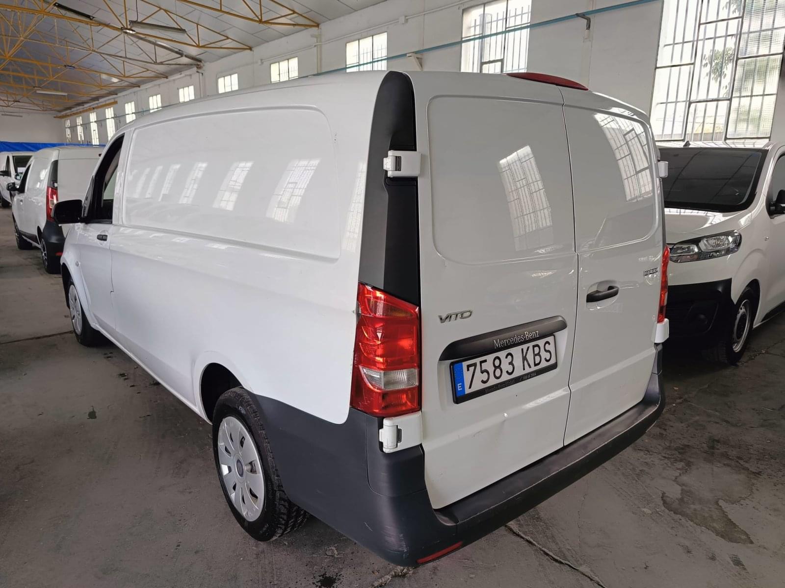 MERCEDES VITO 111 CDI LARGA 4  PUERTAS 4 