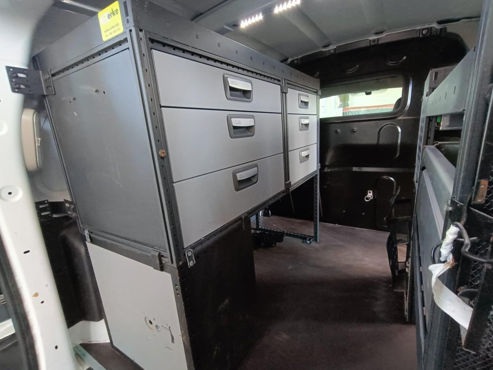 RENAULT KANGOO FURGON TALLER 1.5DCI 55KW PROFESIONAL E6 10 