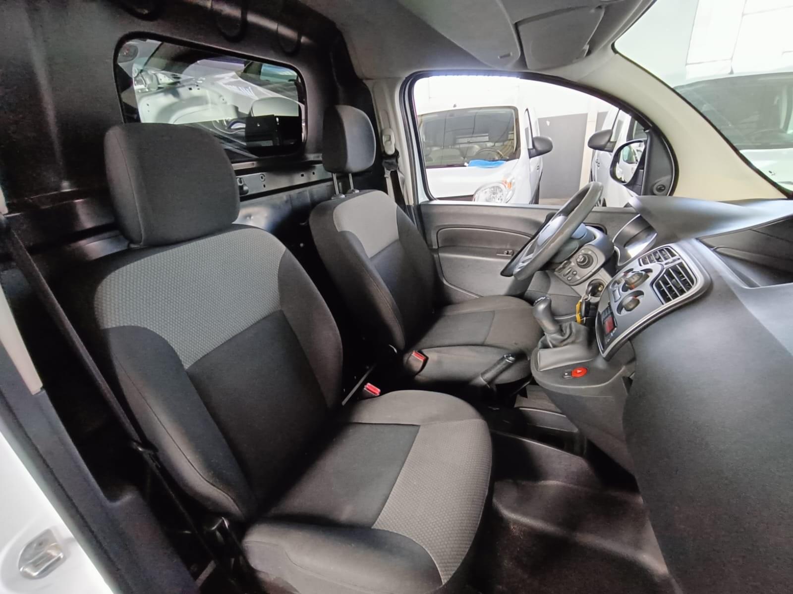 RENAULT KANGOO FURGON TALLER 1.5 DCI 55KW PROFESIONAL 10 