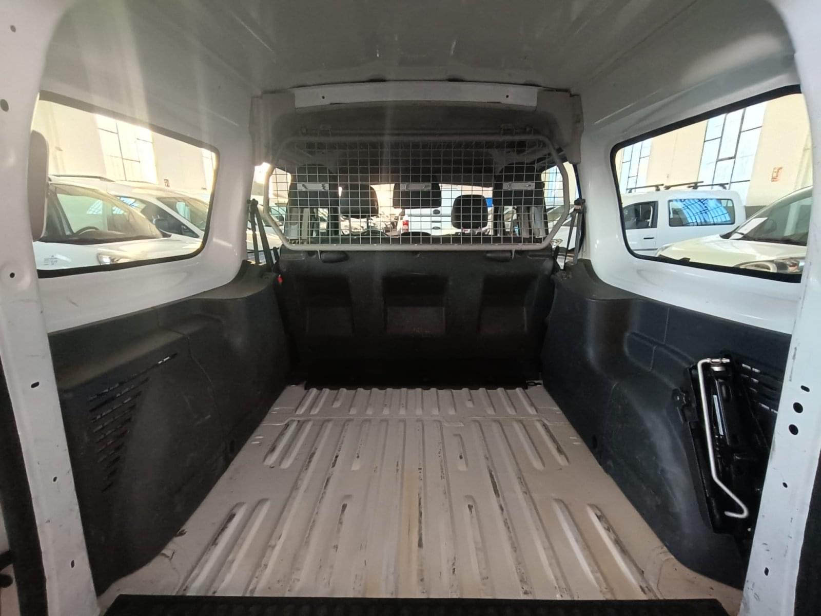 RENAULT KANGOO COMBI MAXI EXPRESS PROFESIONAL 5P DCI 90 E6 12 