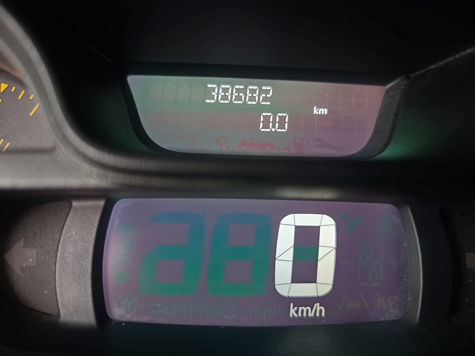 RENAULT TRAFIC COMBI PASSENGER COMBI 9 ENERGY DCI 125 TT E6 13 
