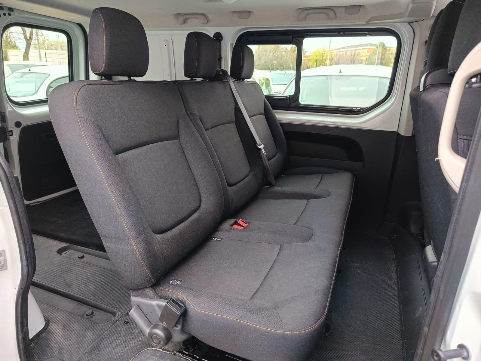 RENAULT TRAFIC COMBI PASSENGER COMBI 9 ENERGY DCI 125 TT E6 14 