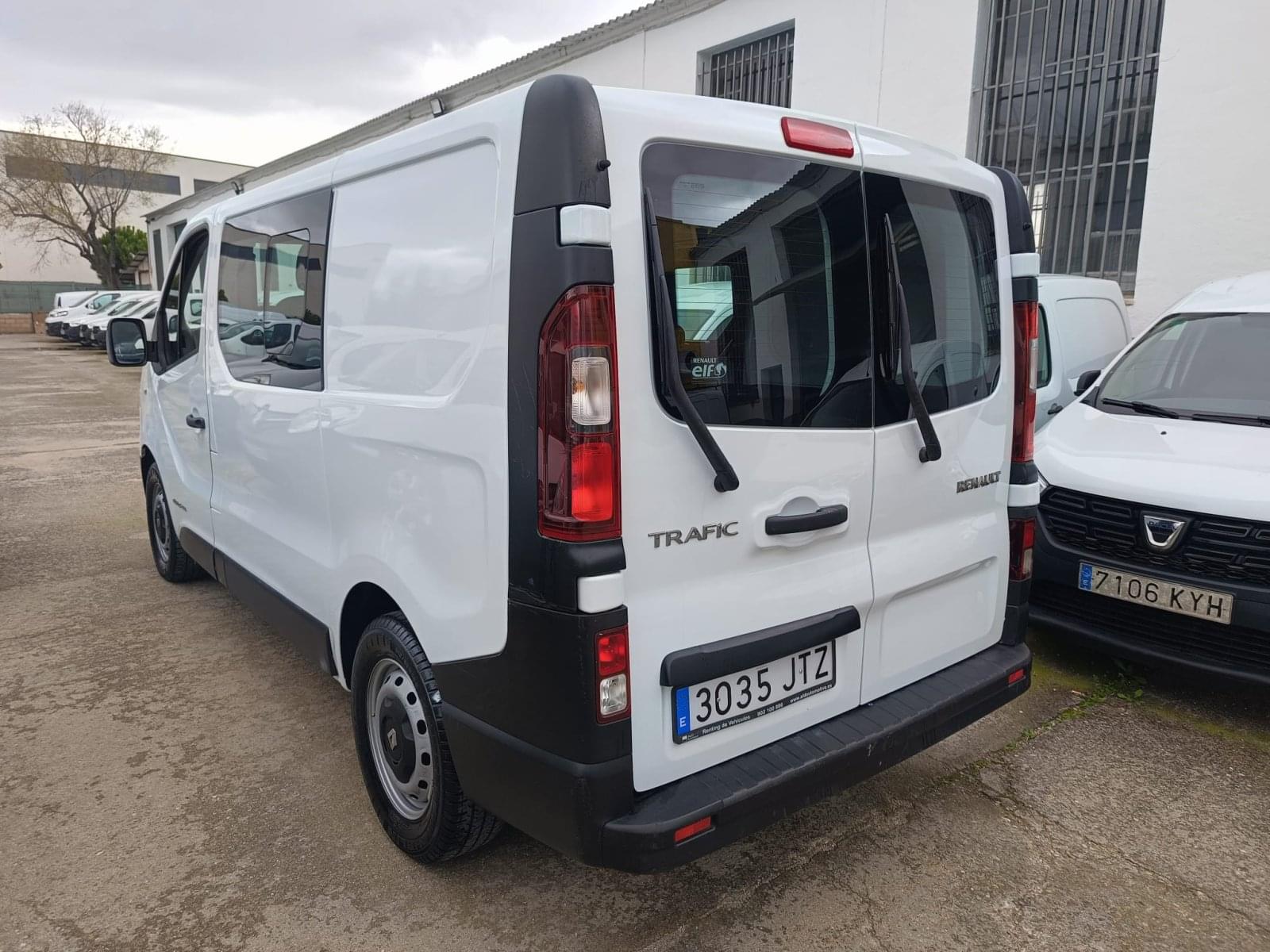 RENAULT TRAFIC COMBI PASSENGER COMBI 9 ENERGY DCI 125 TT E6 4 