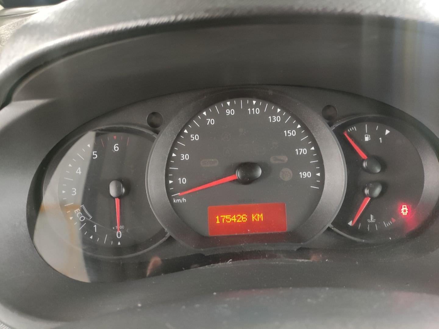 RENAULT KANGOO 5 PLAZAS 2016 12 