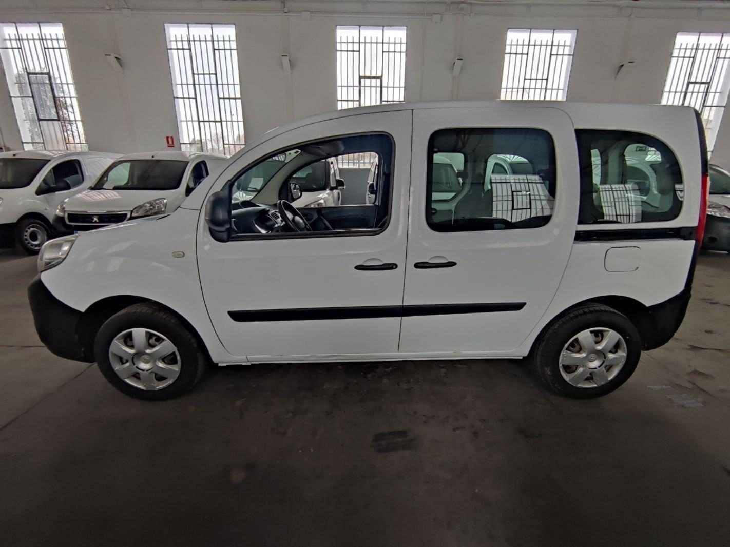 RENAULT KANGOO 5 PLAZAS 2016 4 