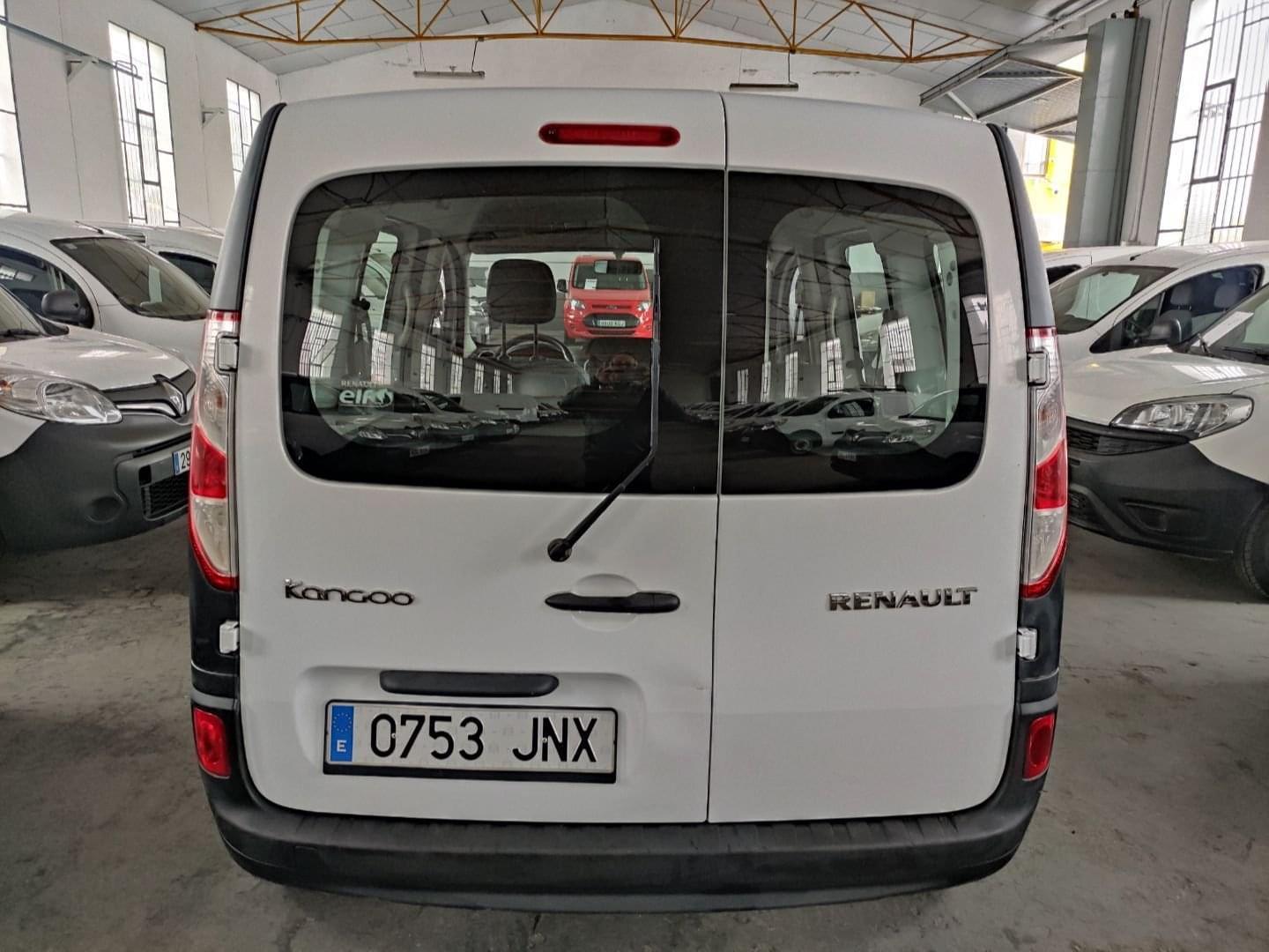 RENAULT KANGOO 5 PLAZAS 2016 8 