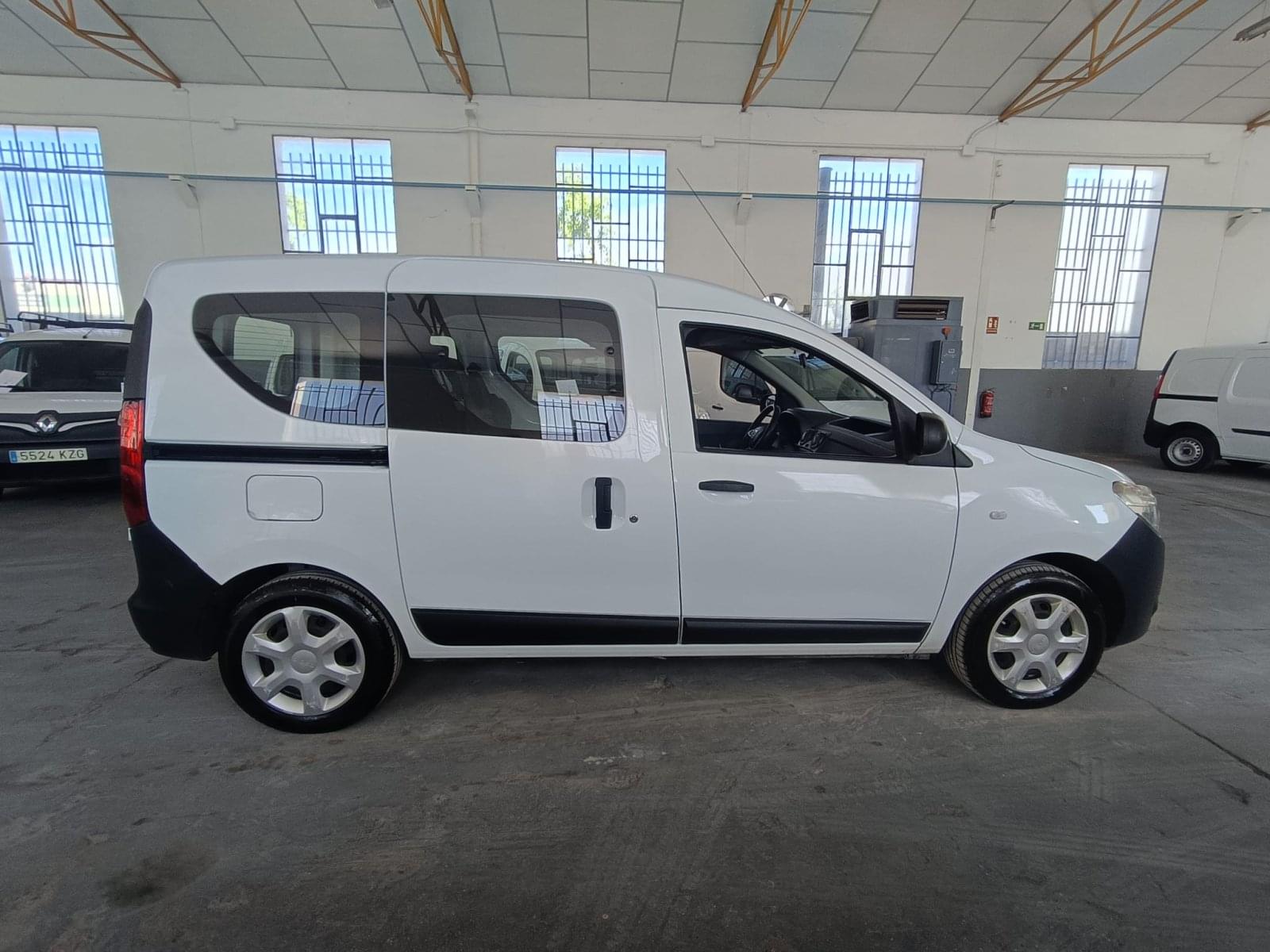 DACIA DOKKER COMBI VU 4P 1G AMBIANCE 1.6 75KW GLP N1 7 