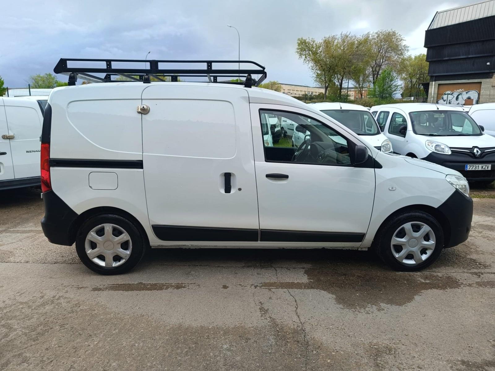 DACIA DOKKER 1.6 ESSENTIAL GLP 75KW 4P 7 