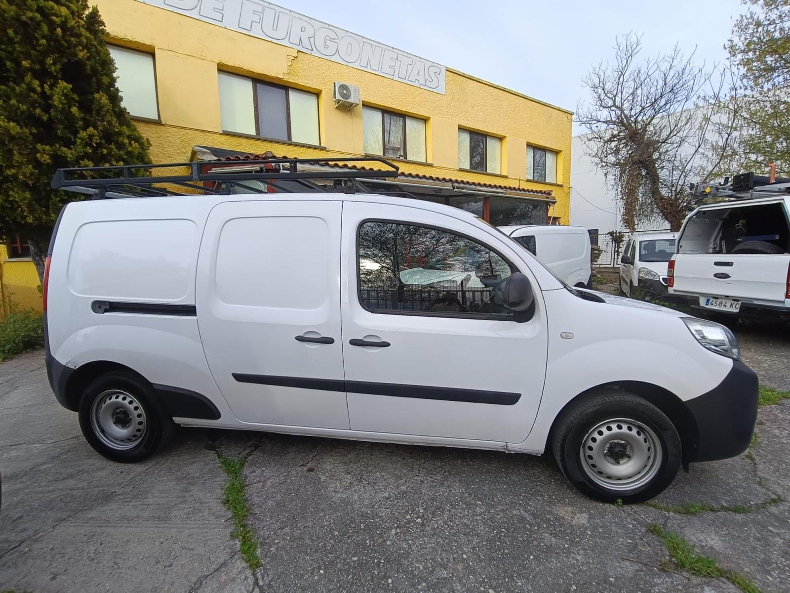 RENAULT KANGOO MAXI  FG.TALLER (O)1.5 DCI 66KW PROFESIONAL 2 7 