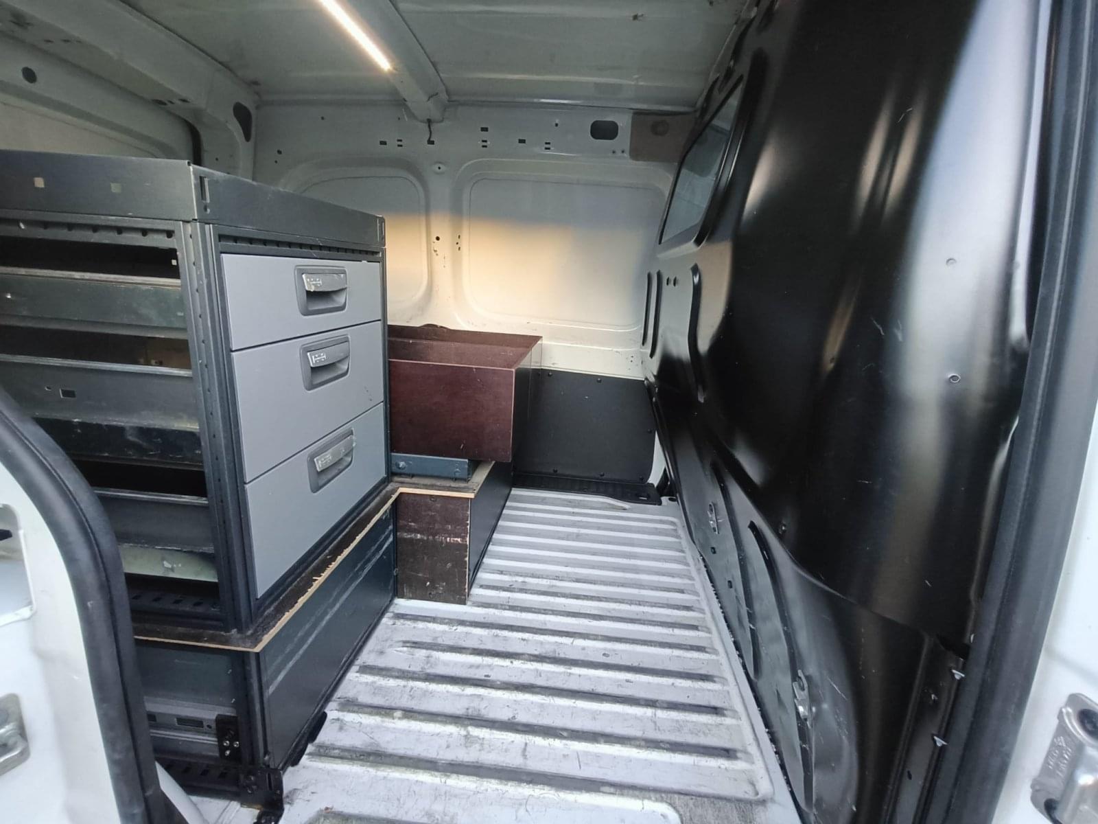 RENAULT KANGOO FURGÓN TALLER 1.5 DCI 75 PROFESIONAL 13 