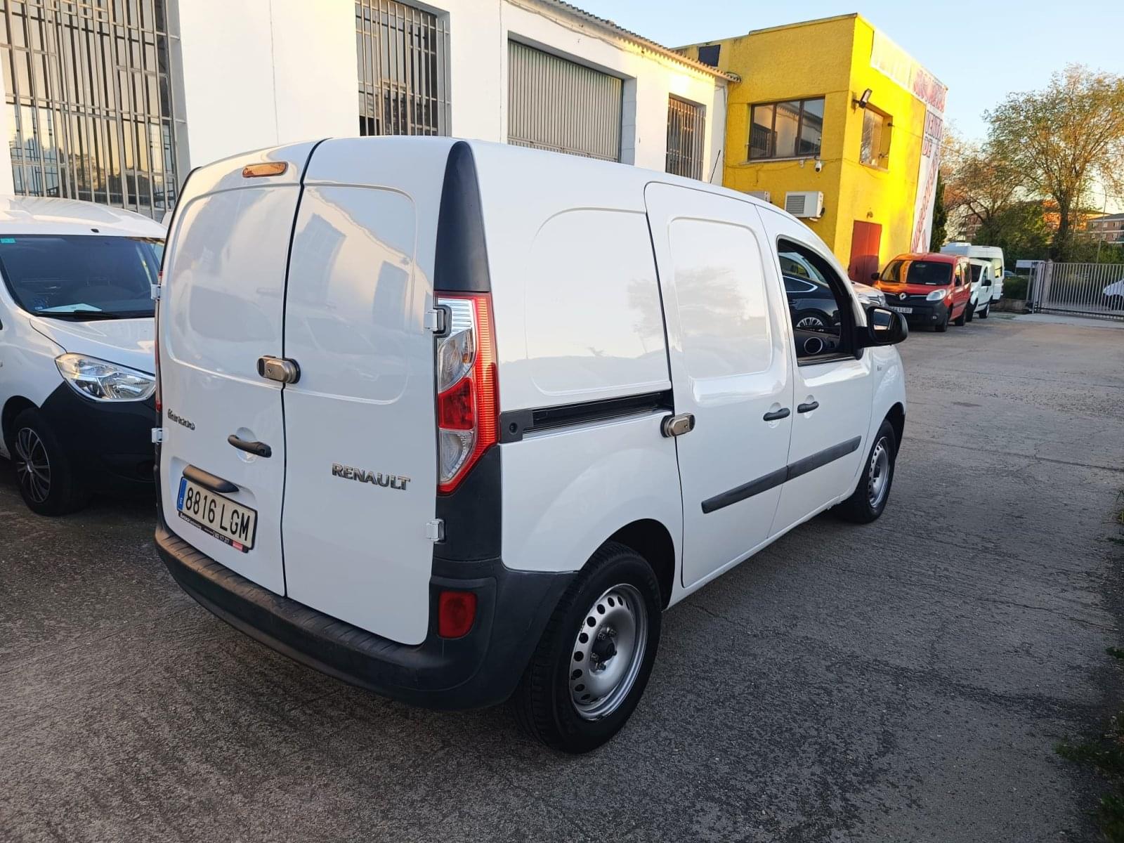 RENAULT KANGOO FURGÓN TALLER 1.5 DCI 75 PROFESIONAL 4 