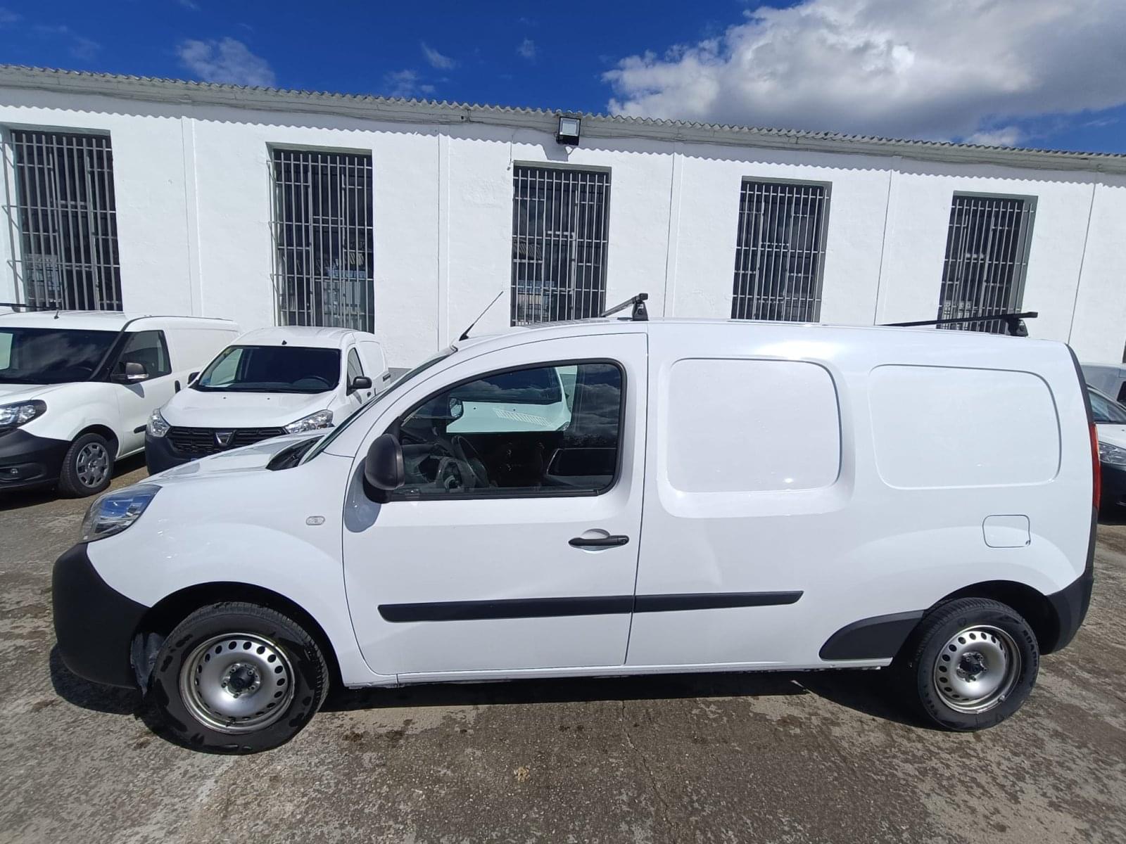 RENAULT KANGOO MAXI  II FURGóN PROFESIONAL 1.5 DCI BLUE MT6 4 