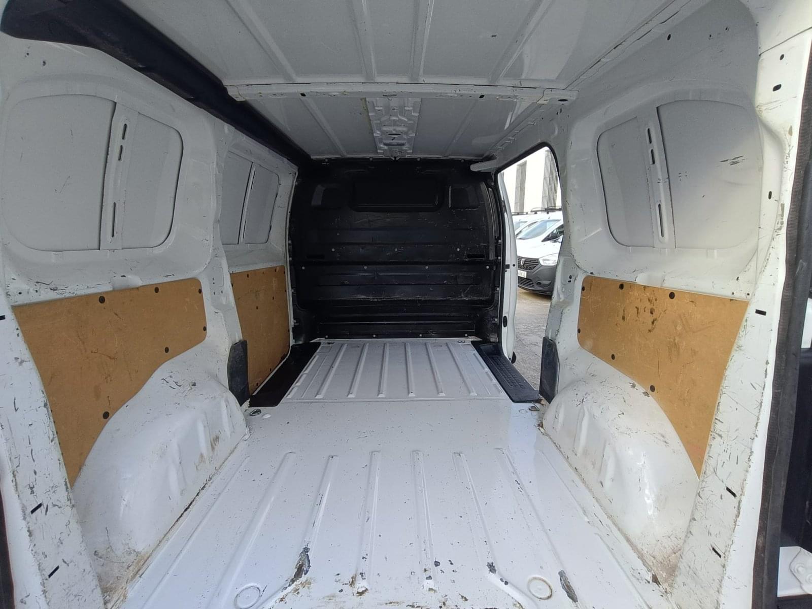 CITROEN JUMPY CONFORT TALLA M 1.6 BLUEHDI 115CV MT6 E6 10 