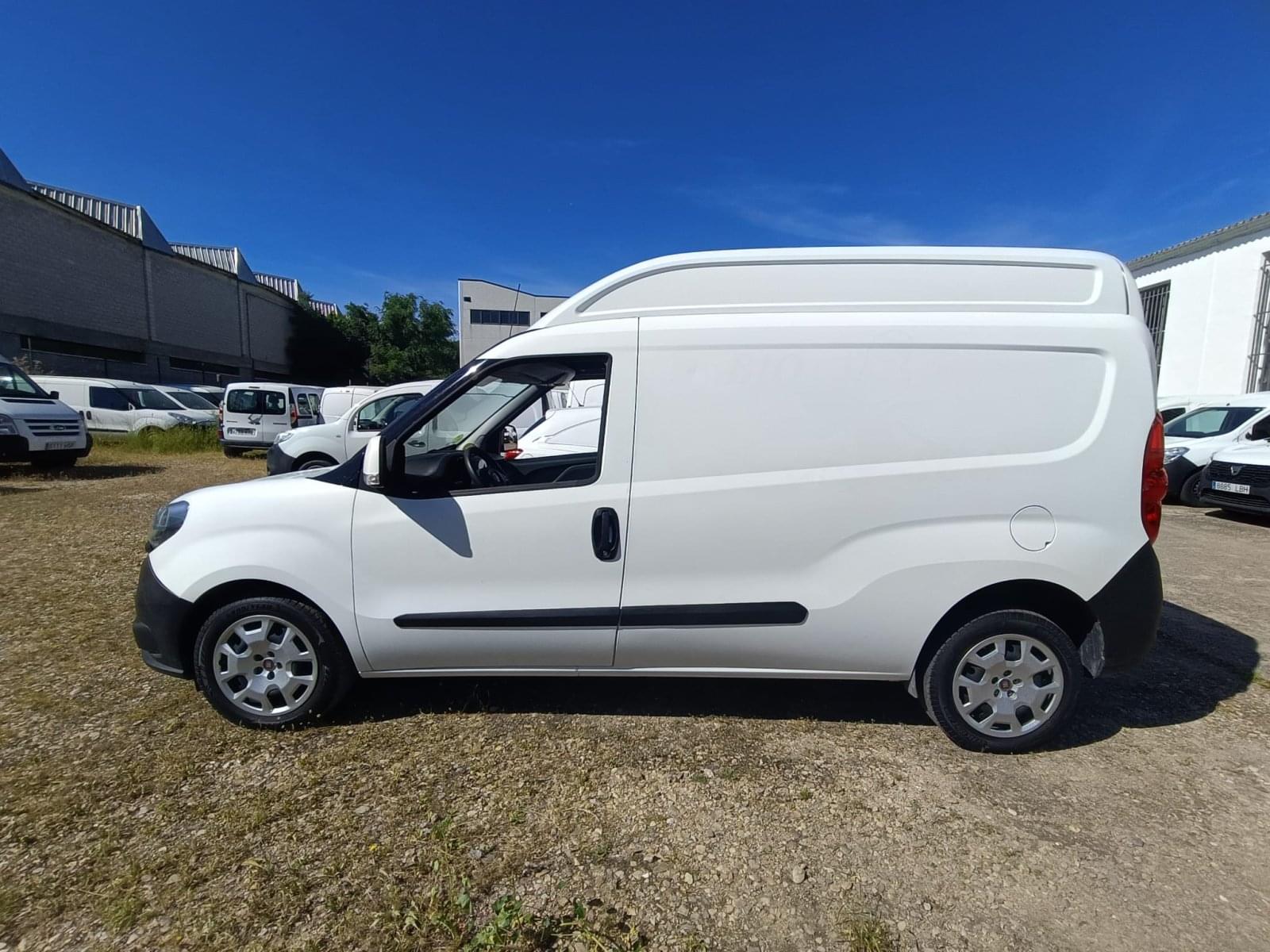 FIAT DOBLO MAXI CARGO ALTA XL SX 1.6 MJET 78KW (105CV) 4 