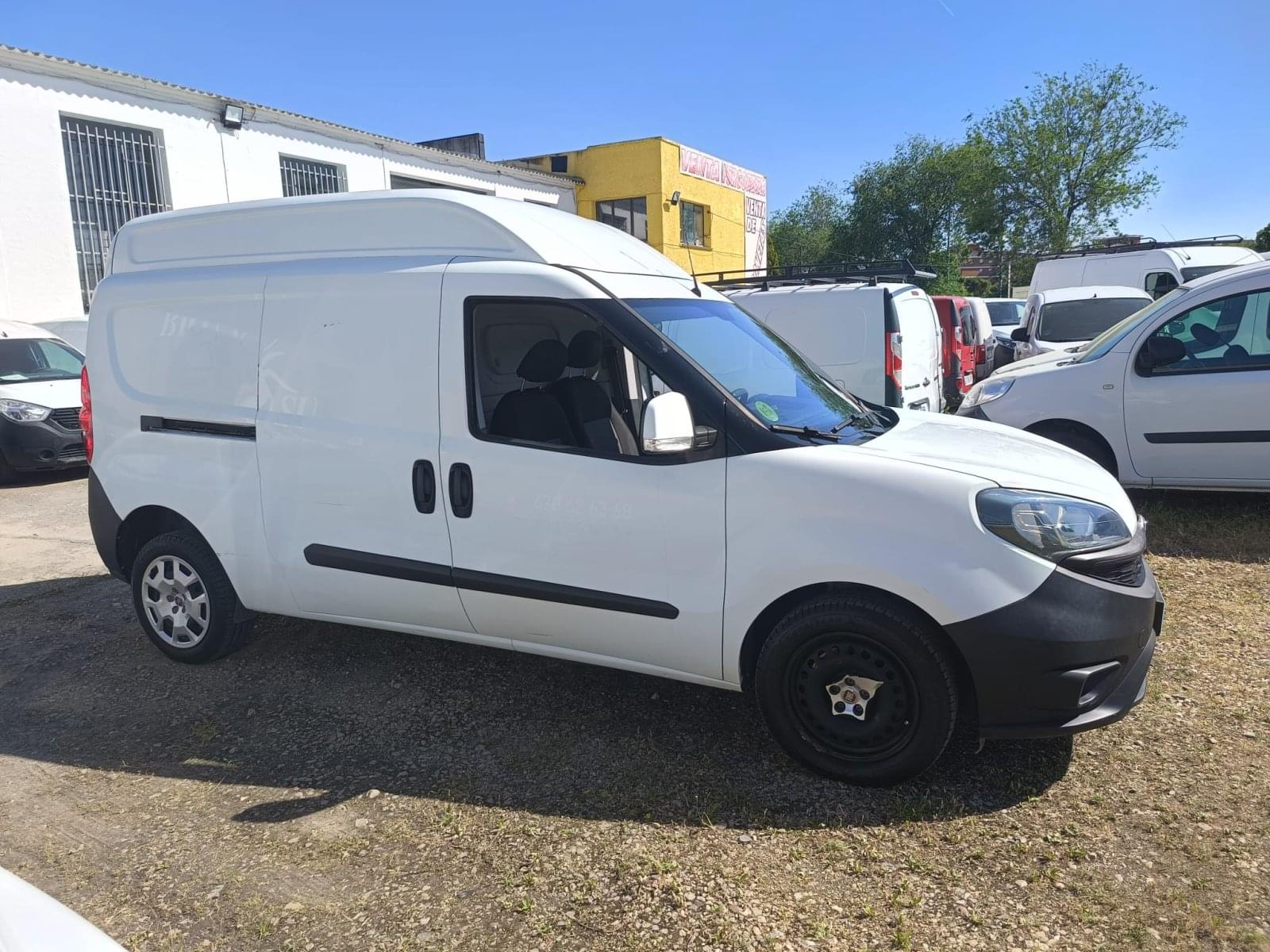 FIAT DOBLO MAXI CARGO ALTA XL SX 1.6 MJET 78KW (105CV) 7 