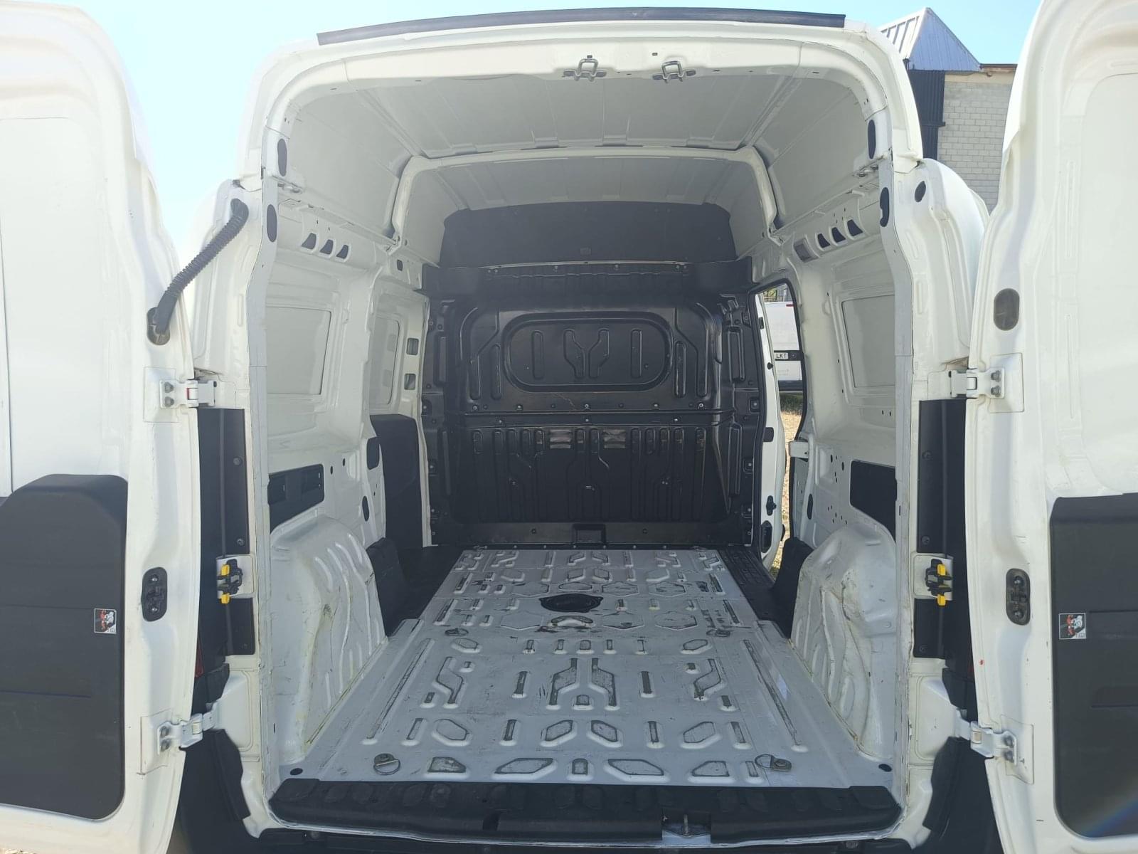 FIAT DOBLO MAXI CARGO ALTA XL SX 1.6 MJET 78KW (105CV) 15 