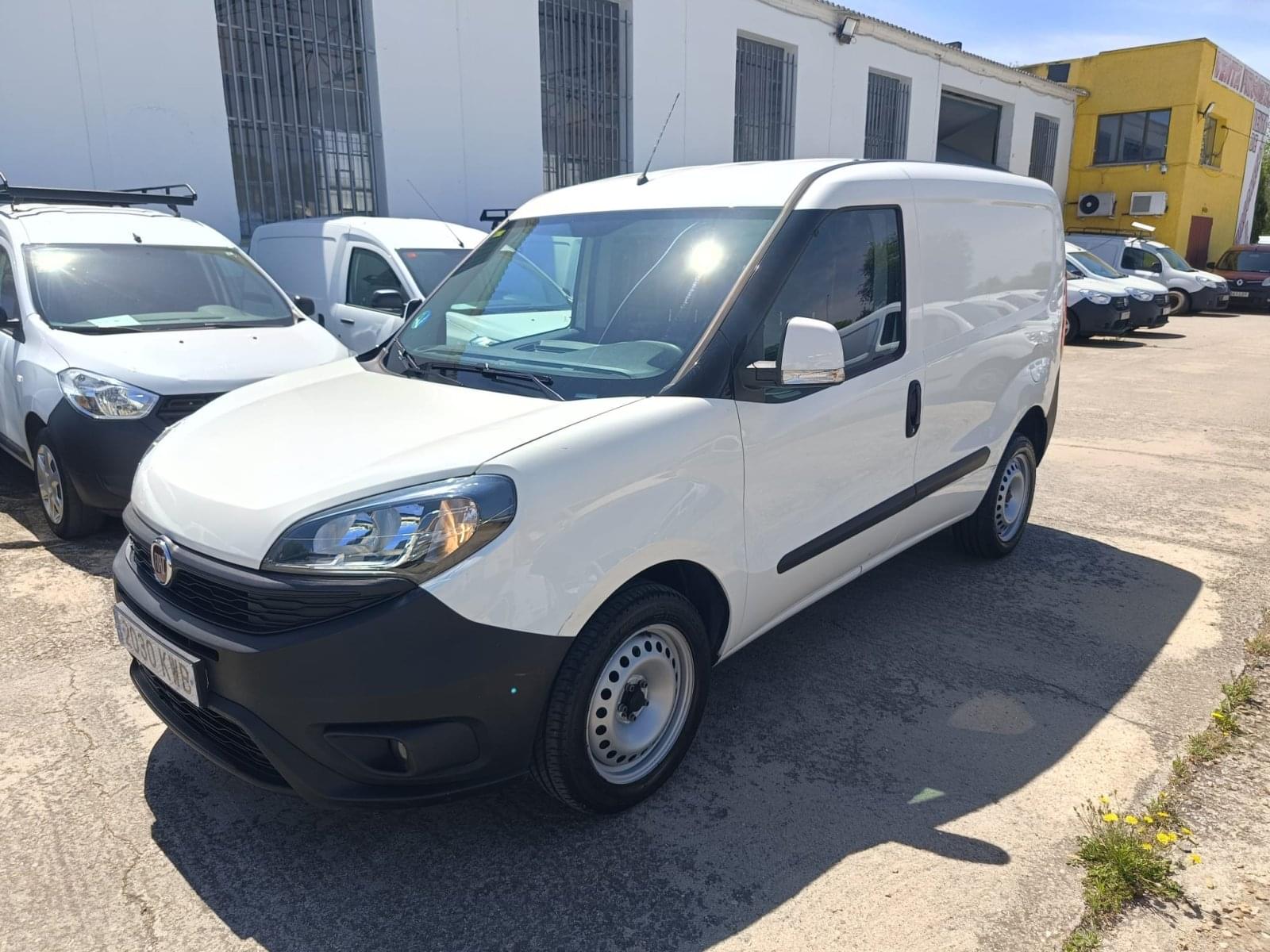 FIAT DOBLO CARGO BASE 1.4 T-JET NATURAL POWER CNG 2 