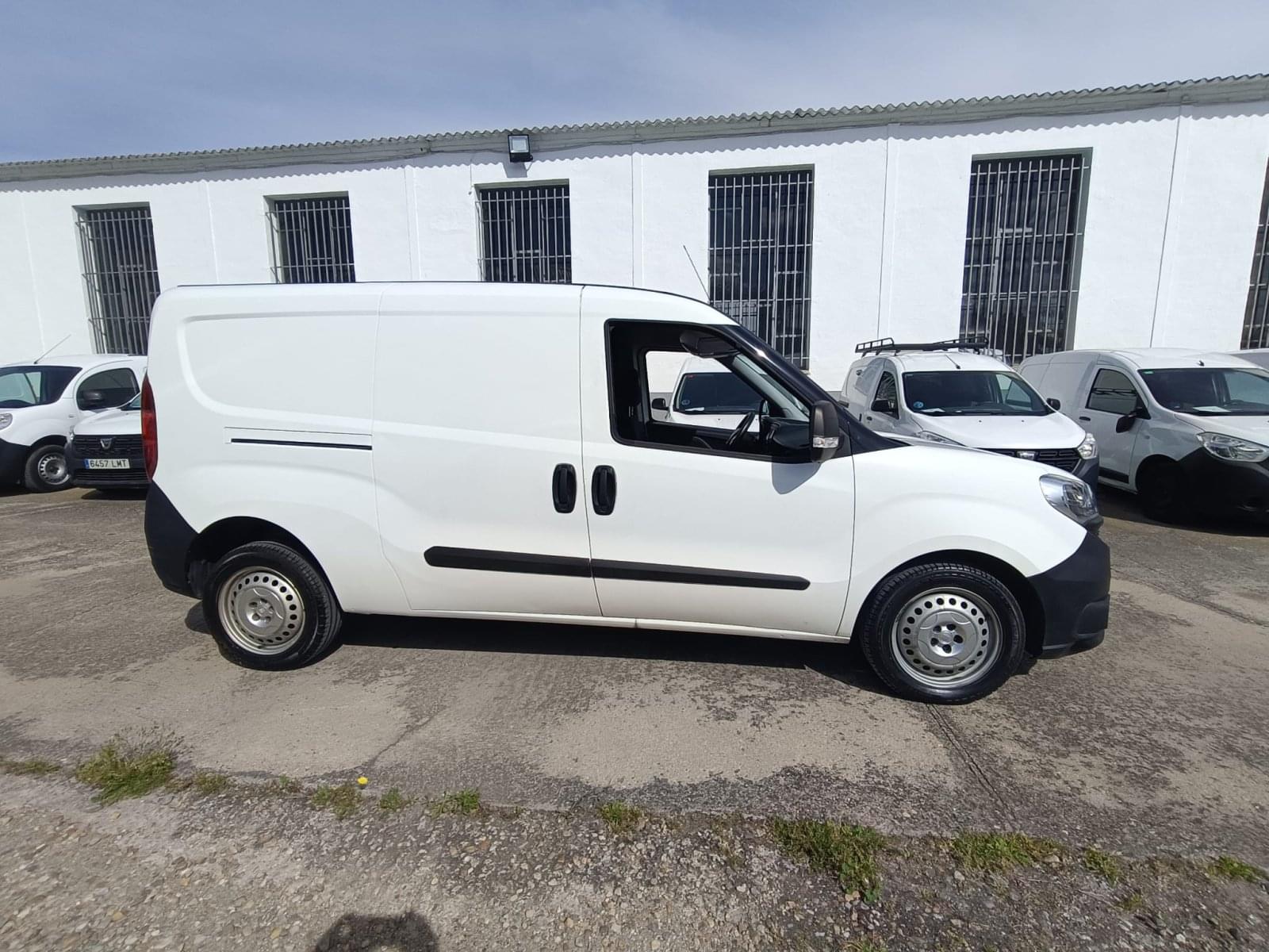 FIAT DOBLO MAXI CARGO BASE 1.6 MJT E6 CARGA AUMENTADA 7 