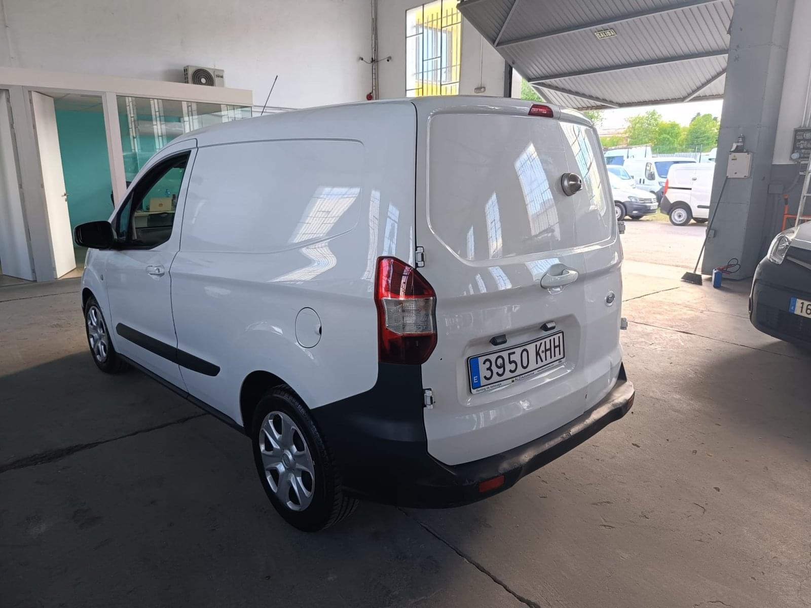 FORD TRANSIT COURIER VAN 1.5 TDCI 56KW TREND - COP. ABATIBLE 4 