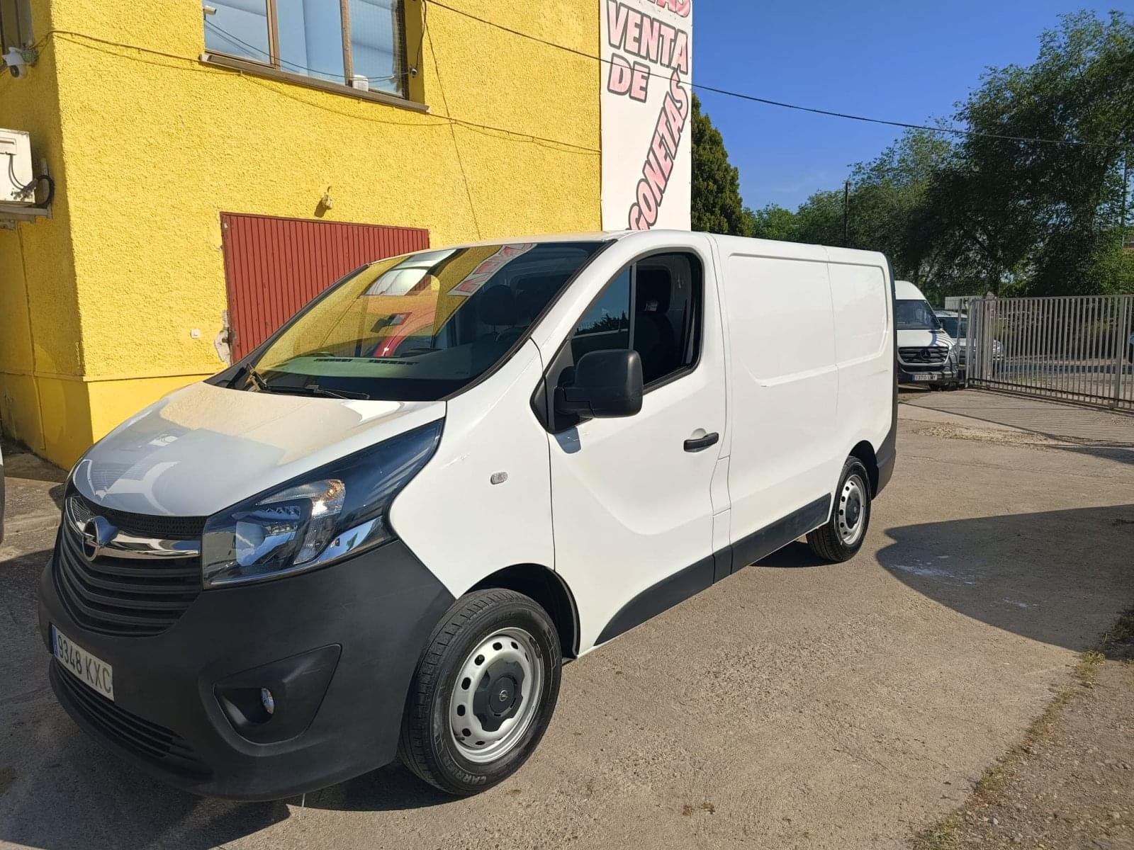 OPEL VIVARO L1H1 2.7T EXPRESSION 1.6 CDTI MT6 E5 6 