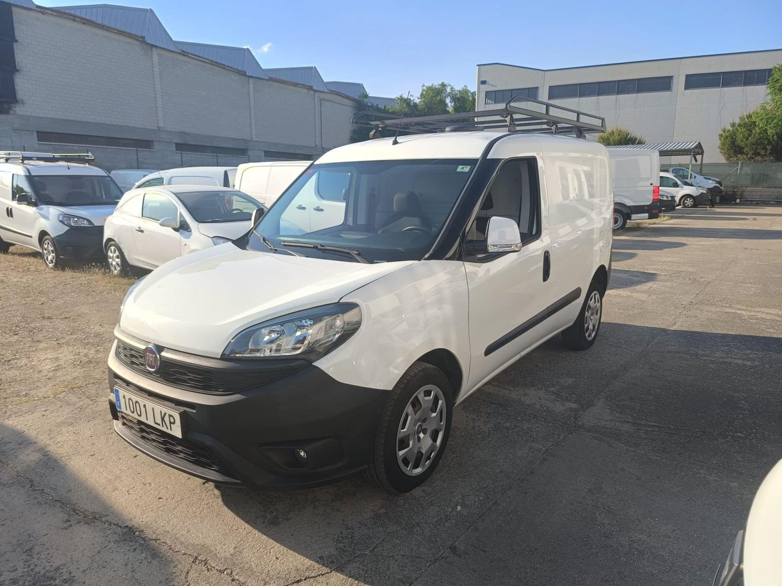 FIAT DOBLO CARGO SX 1.4 TJET 89 KW (120 CV) GNC 4P 3 
